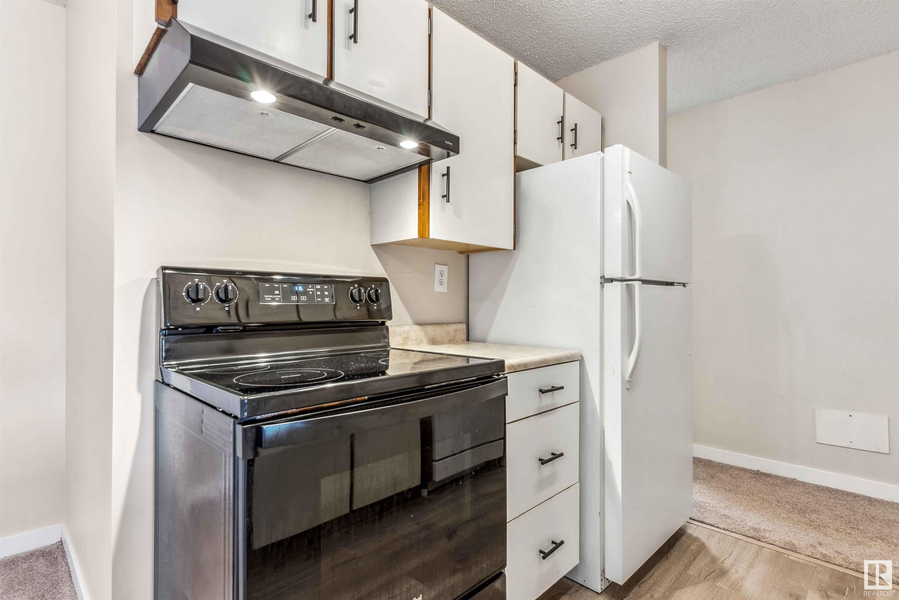      #308 10730 112 ST NW , Edmonton,  ,T5H 3H1 ;  Listing Number: MLS E4419525