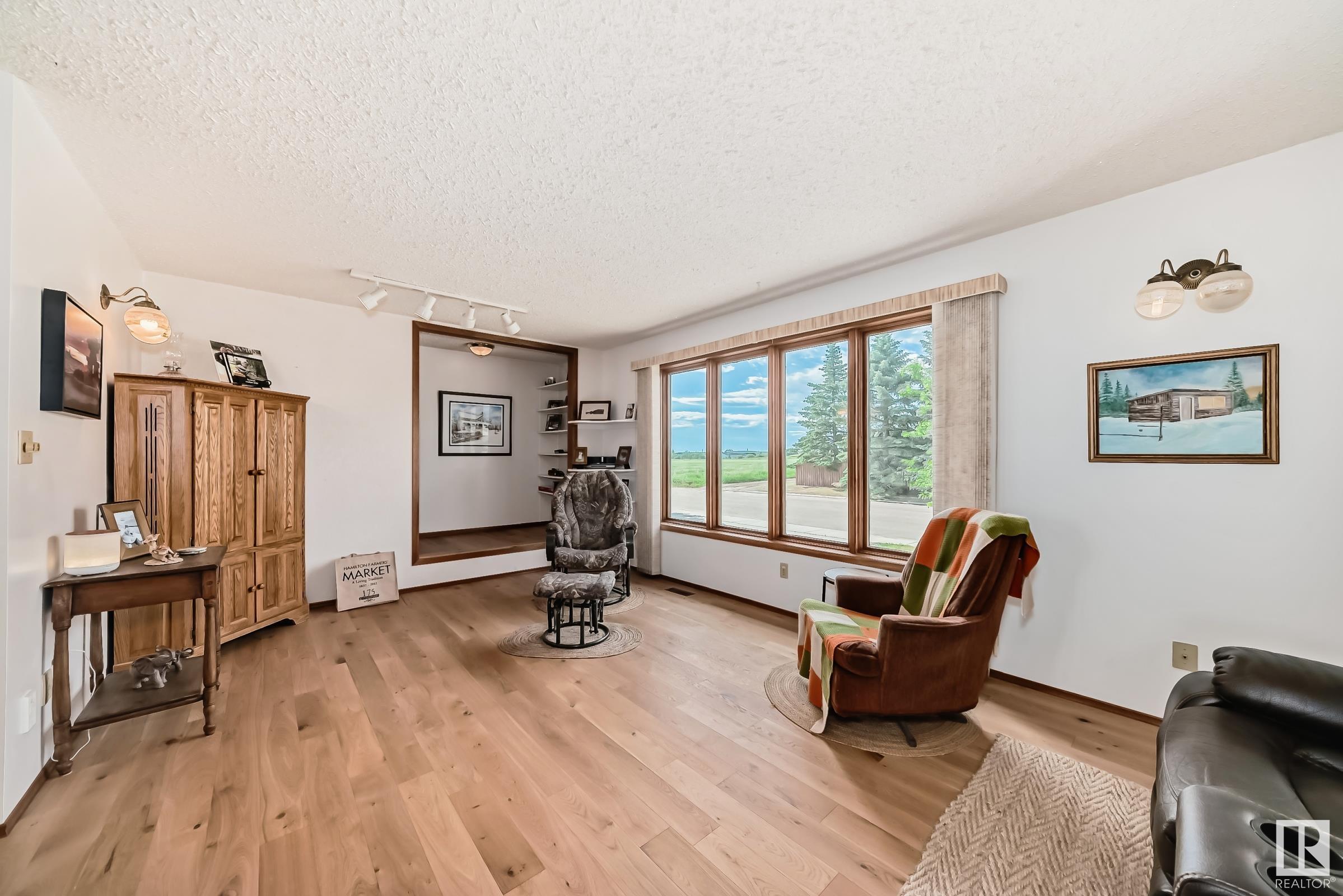      10339 111 AV , Westlock,  ,T7P 1E6 ;  Listing Number: MLS E4419530