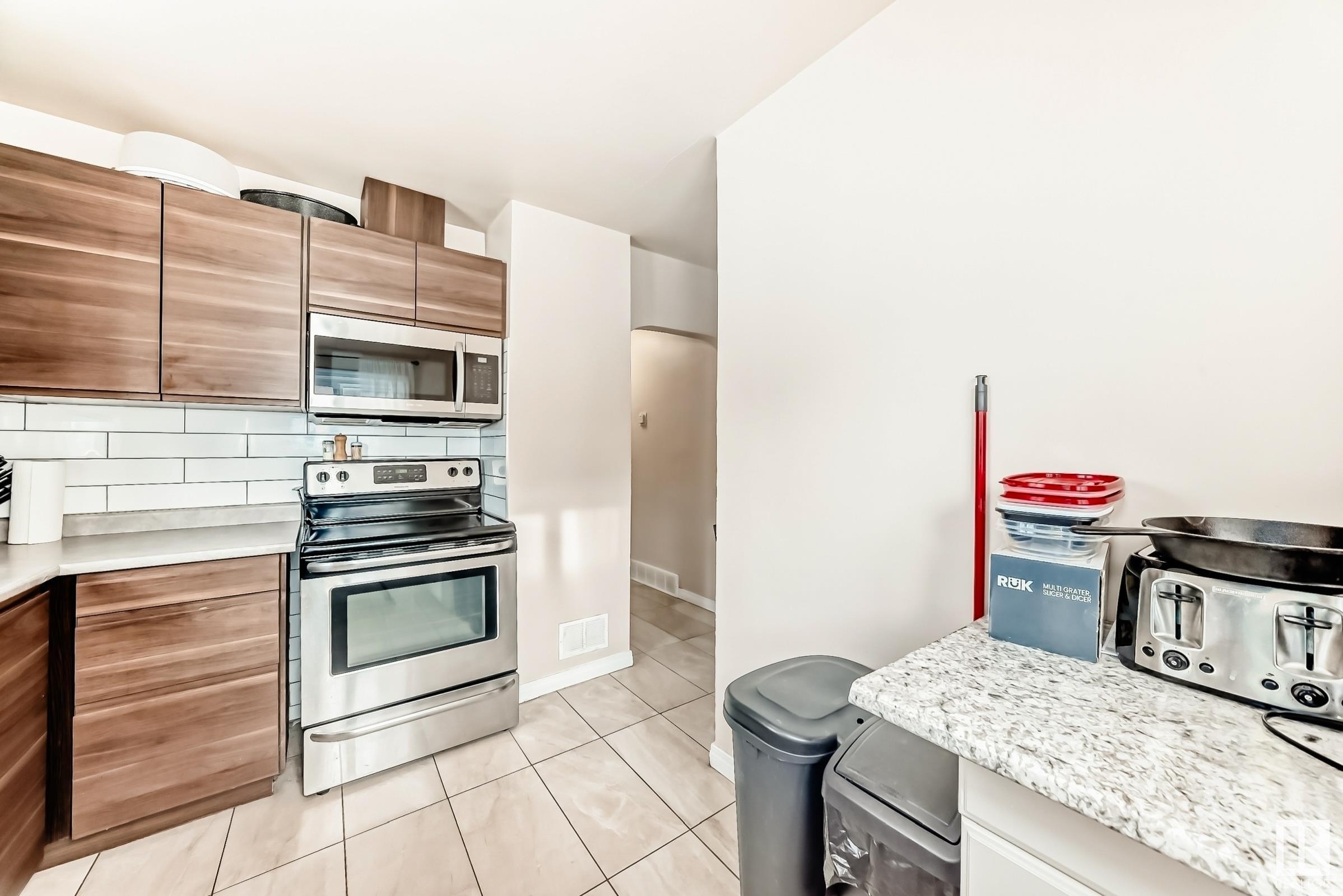      12340 89 ST NW , Edmonton,  ,T5B 3W7 ;  Listing Number: MLS E4419539