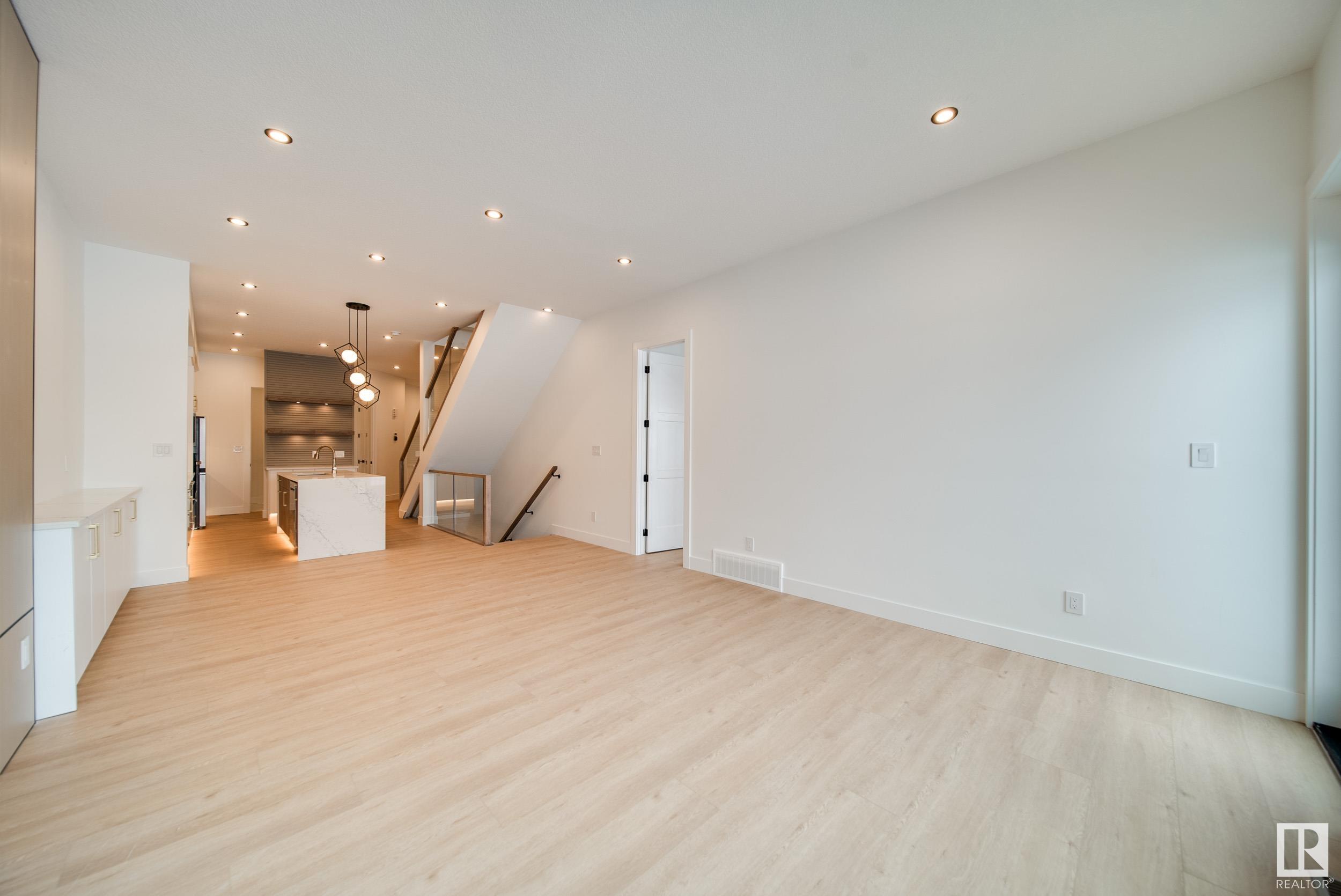      21 STARLING WY , Fort Saskatchewan,  ,T8L 1R5 ;  Listing Number: MLS E4419541