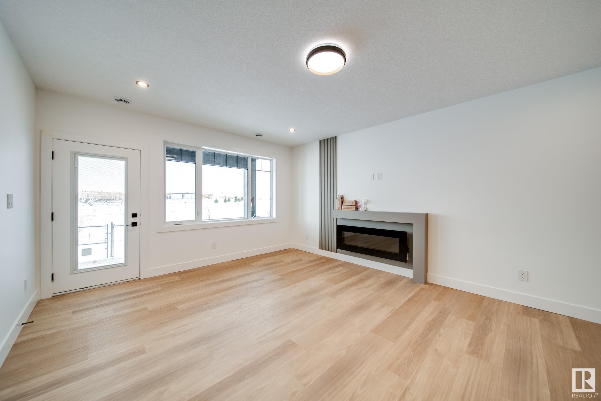      21 STARLING WY , Fort Saskatchewan,  ,T8L 1R5 ;  Listing Number: MLS E4419541