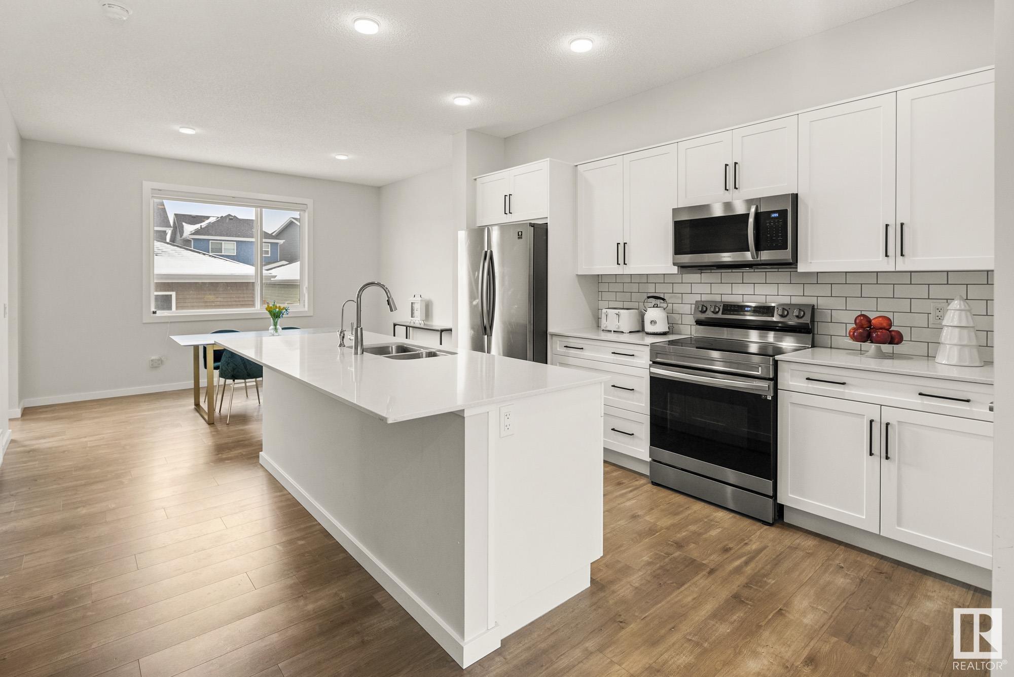      201 SOUTHFORK DR , Leduc,  ,T9E 1G4 ;  Listing Number: MLS E4419542