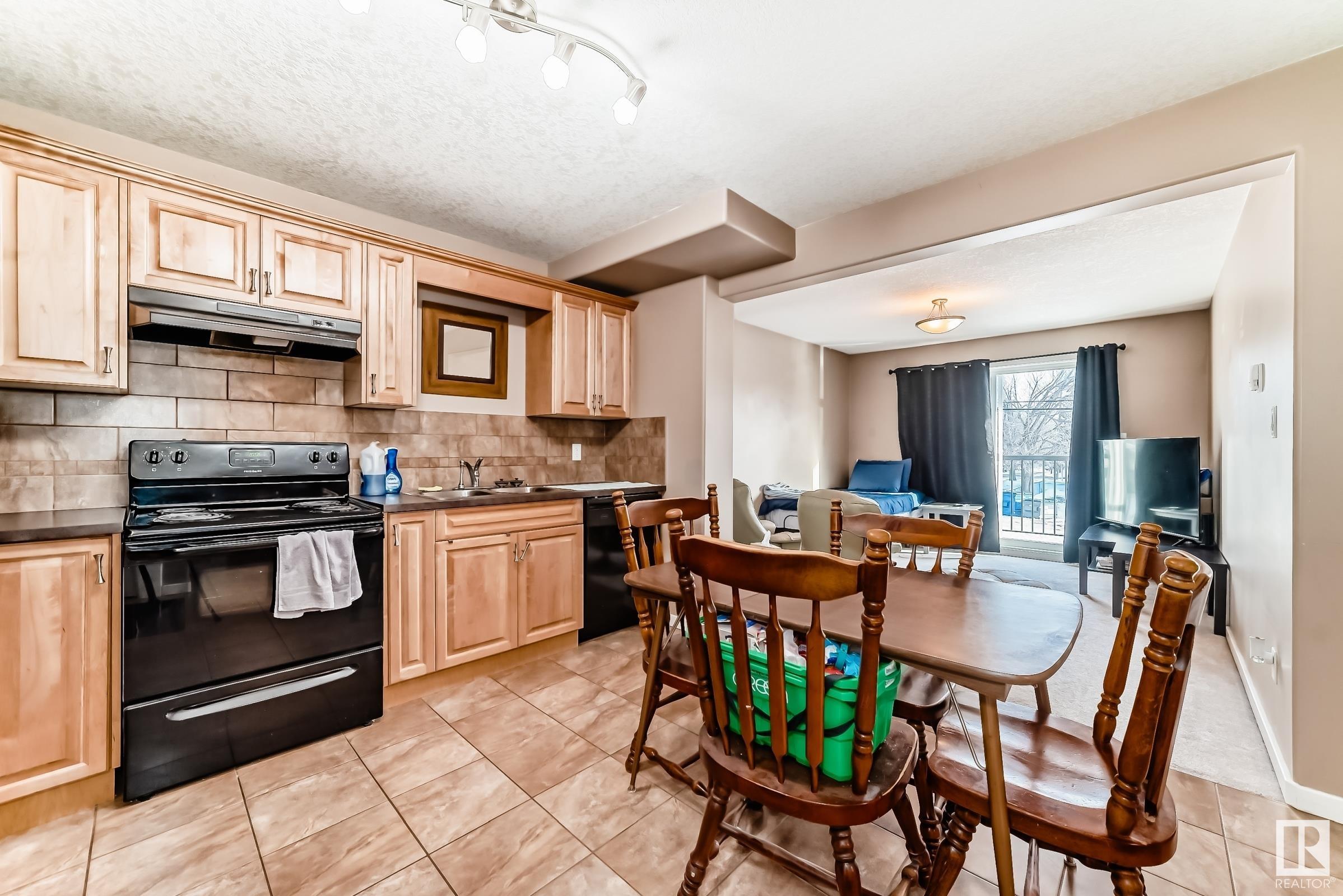      #101 11935 106 ST NW , Edmonton,  ,T5G 2R4 ;  Listing Number: MLS E4419545