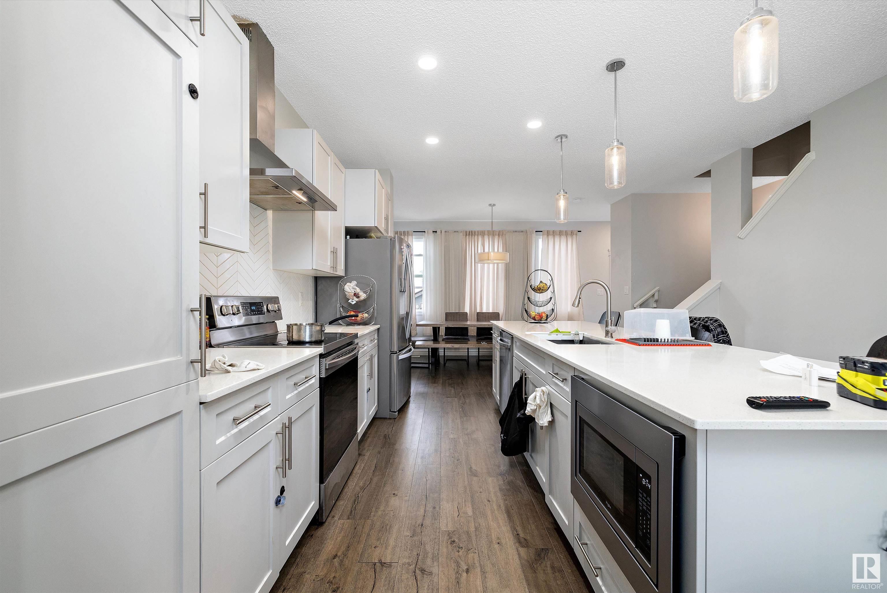      1933 GRAYDON HILL GREEN SW , Edmonton,  ,T6W 4C3 ;  Listing Number: MLS E4419549