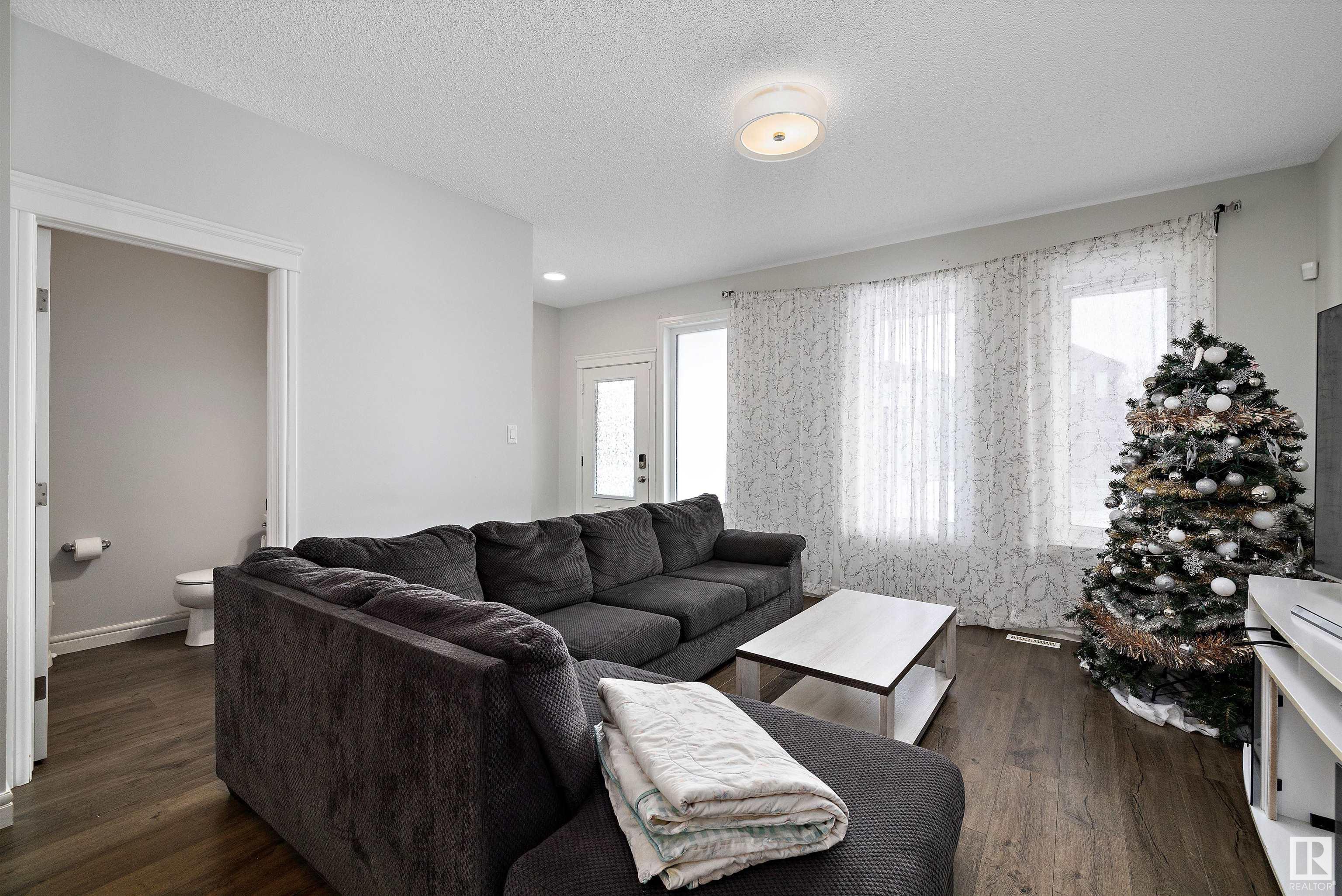      1933 GRAYDON HILL GREEN SW , Edmonton,  ,T6W 4C3 ;  Listing Number: MLS E4419549