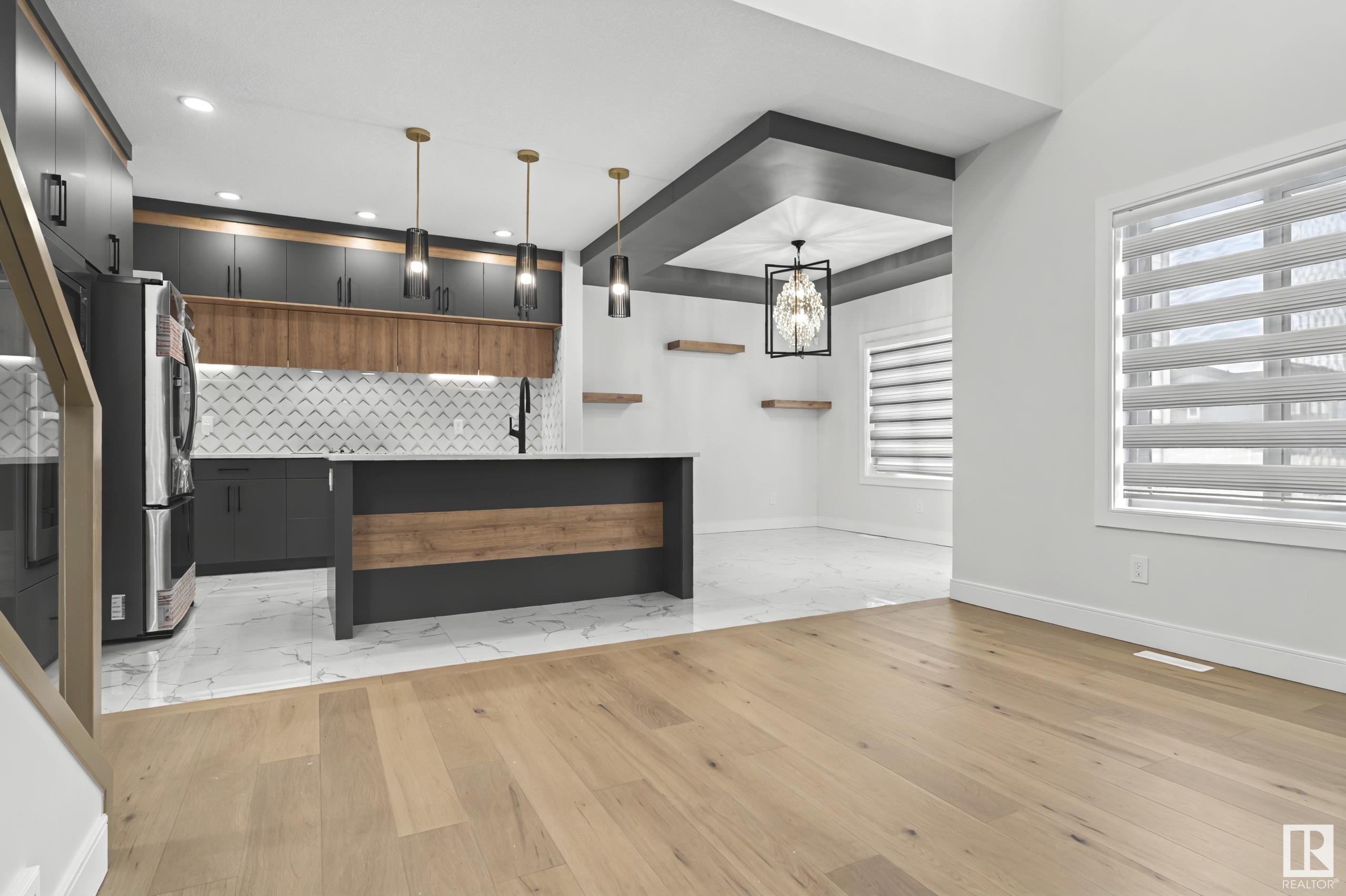      17039 47 ST NW , Edmonton,  ,T5Y 3A6 ;  Listing Number: MLS E4419551