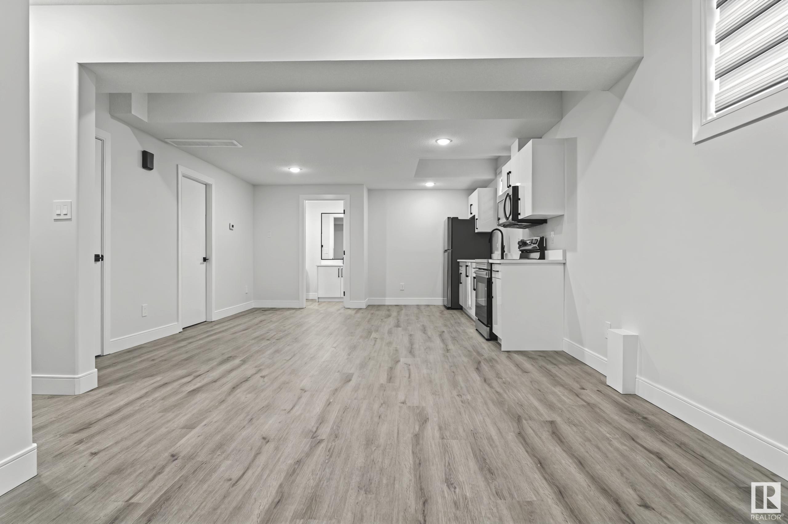      17039 47 ST NW , Edmonton,  ,T5Y 3A6 ;  Listing Number: MLS E4419551
