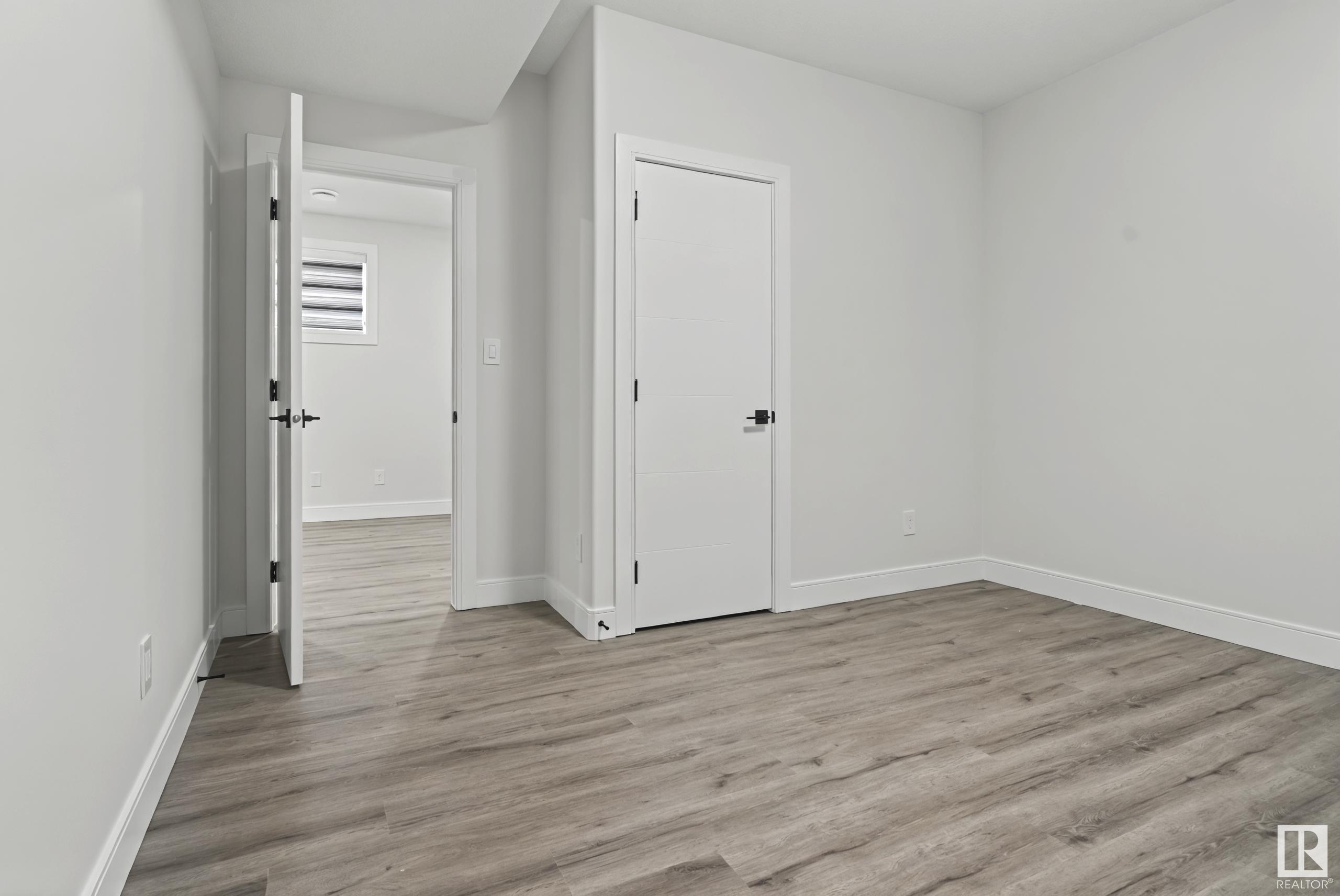      17039 47 ST NW , Edmonton,  ,T5Y 3A6 ;  Listing Number: MLS E4419551