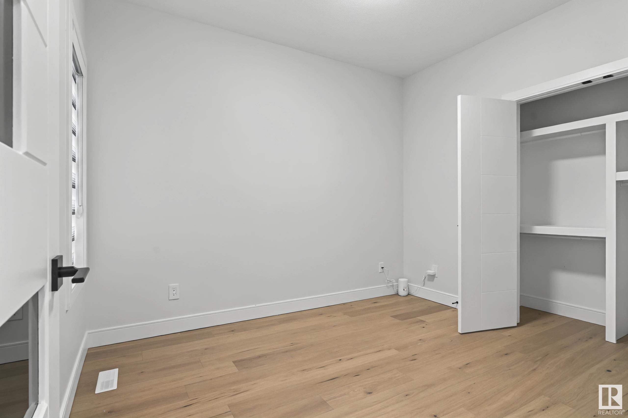      17039 47 ST NW , Edmonton,  ,T5Y 3A6 ;  Listing Number: MLS E4419551