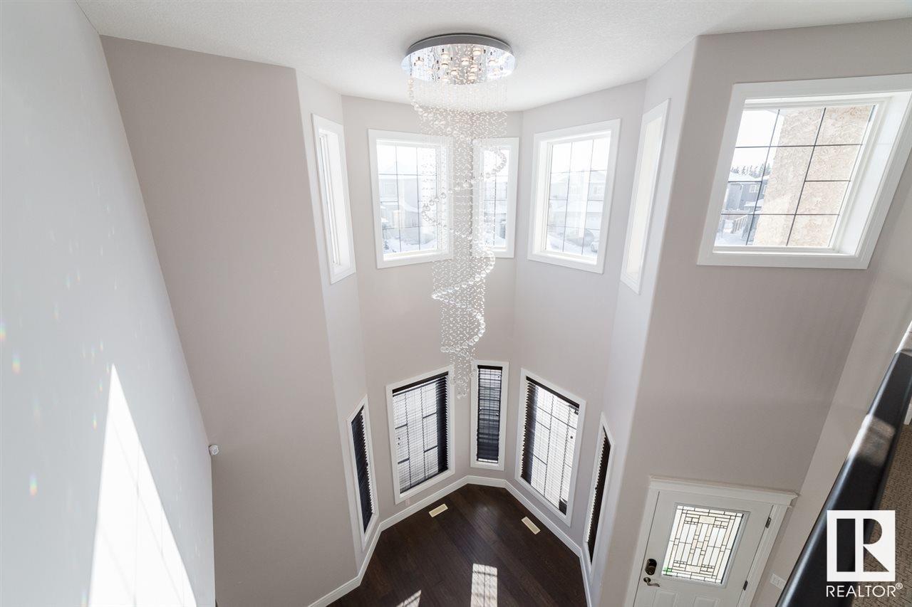      16231 138 ST NW , Edmonton,  ,T6V 0J8 ;  Listing Number: MLS E4419553