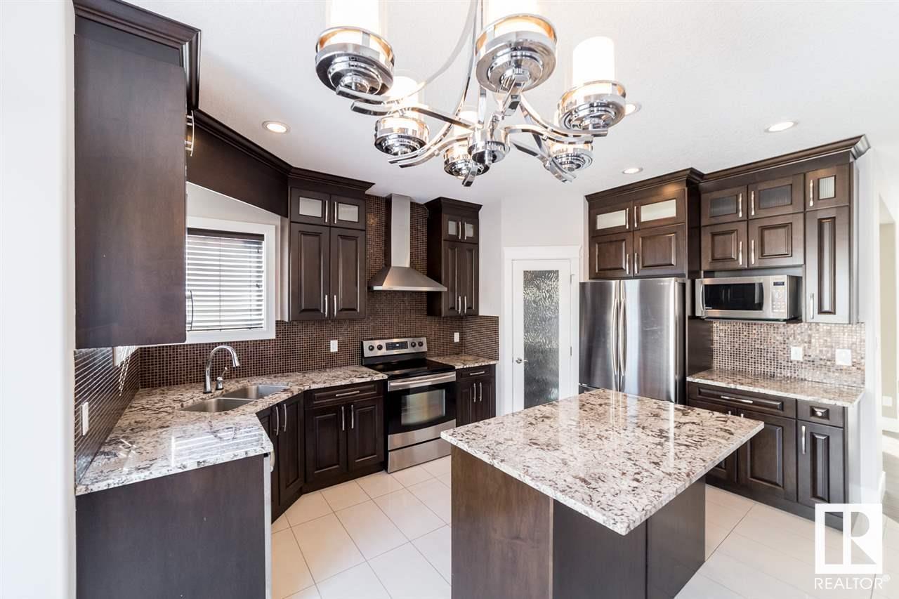      16231 138 ST NW , Edmonton,  ,T6V 0J8 ;  Listing Number: MLS E4419553