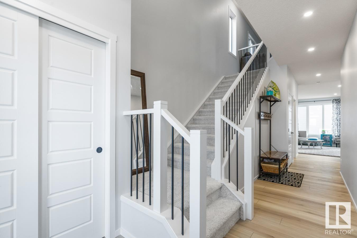      1039 OLD MAN CREEK BV , Sherwood Park,  ,T8H 3A2 ;  Listing Number: MLS E4419558