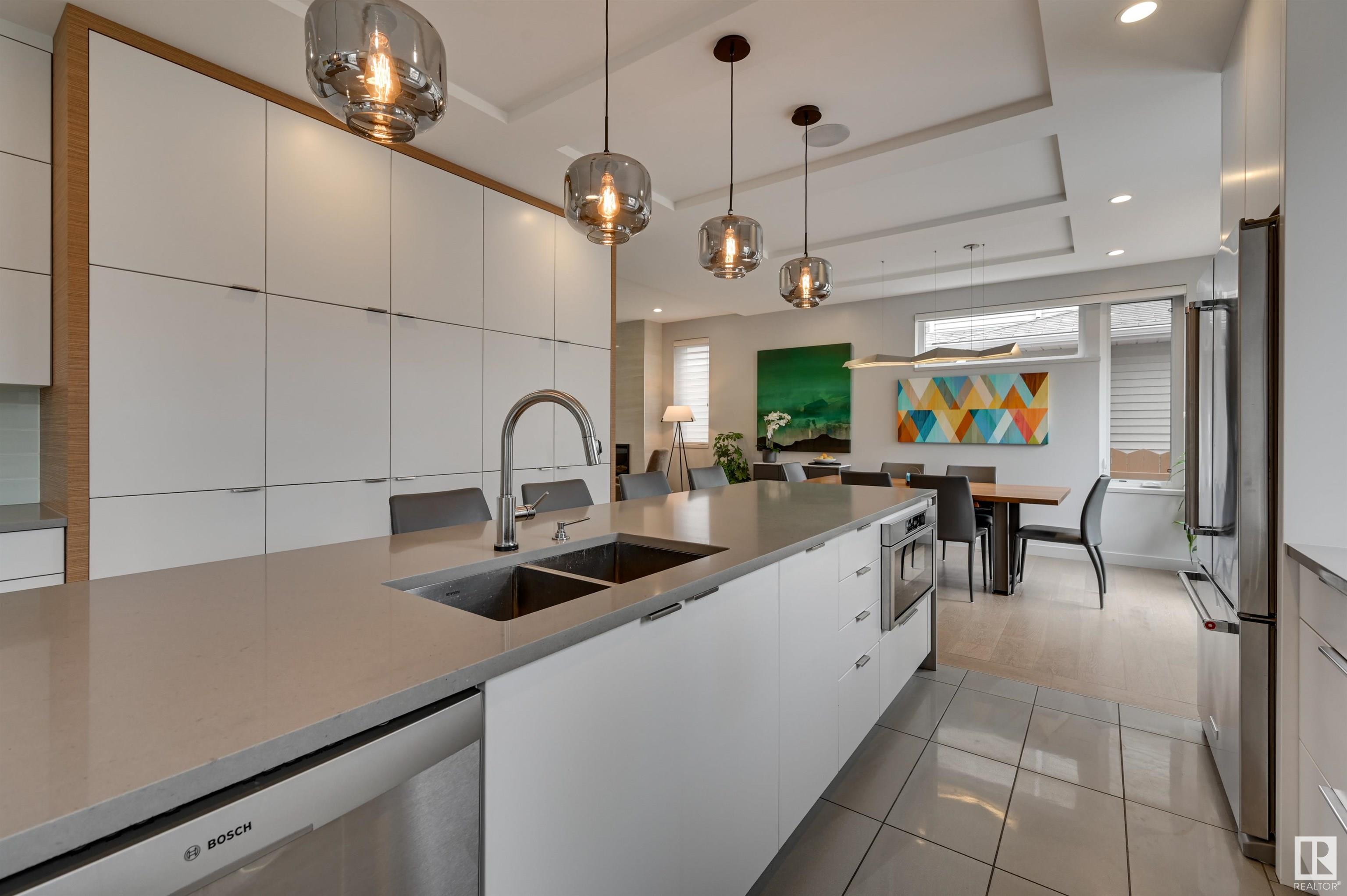      11520 74 AV NW , Edmonton,  ,T6G 0E9 ;  Listing Number: MLS E4419562