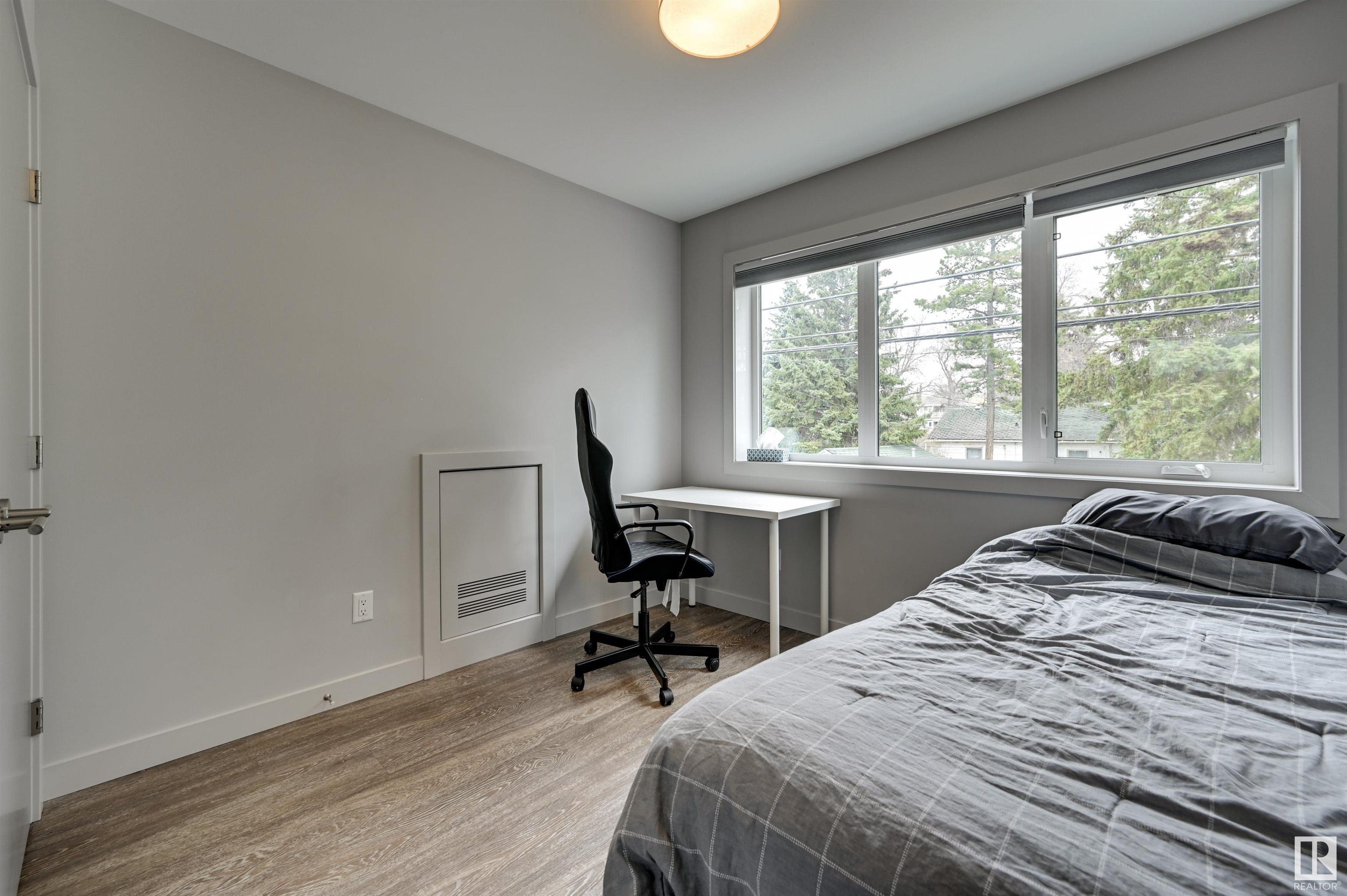      11520 74 AV NW , Edmonton,  ,T6G 0E9 ;  Listing Number: MLS E4419562