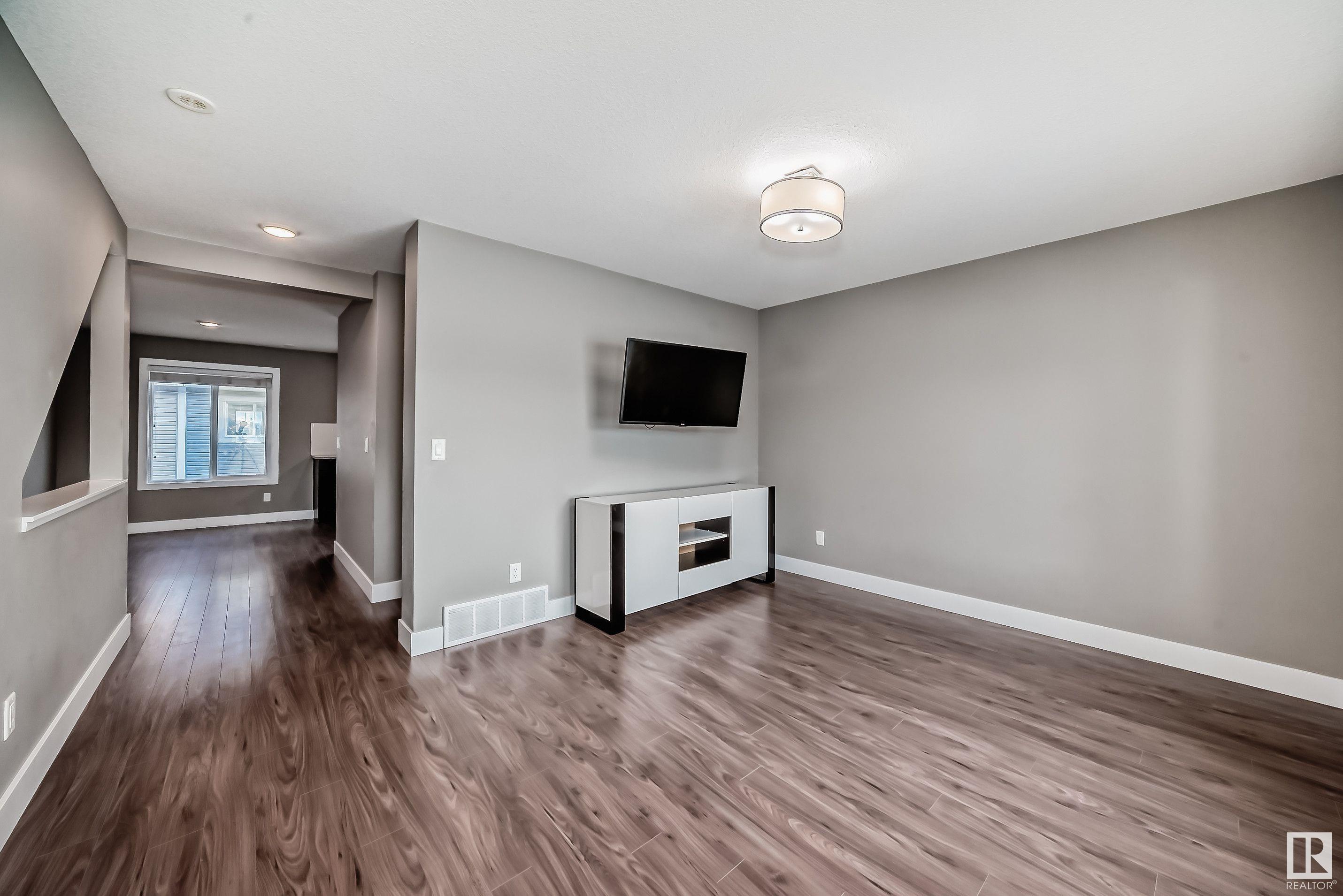      #26 1508 105 ST NW NW , Edmonton,  ,T6J 5R8 ;  Listing Number: MLS E4419565