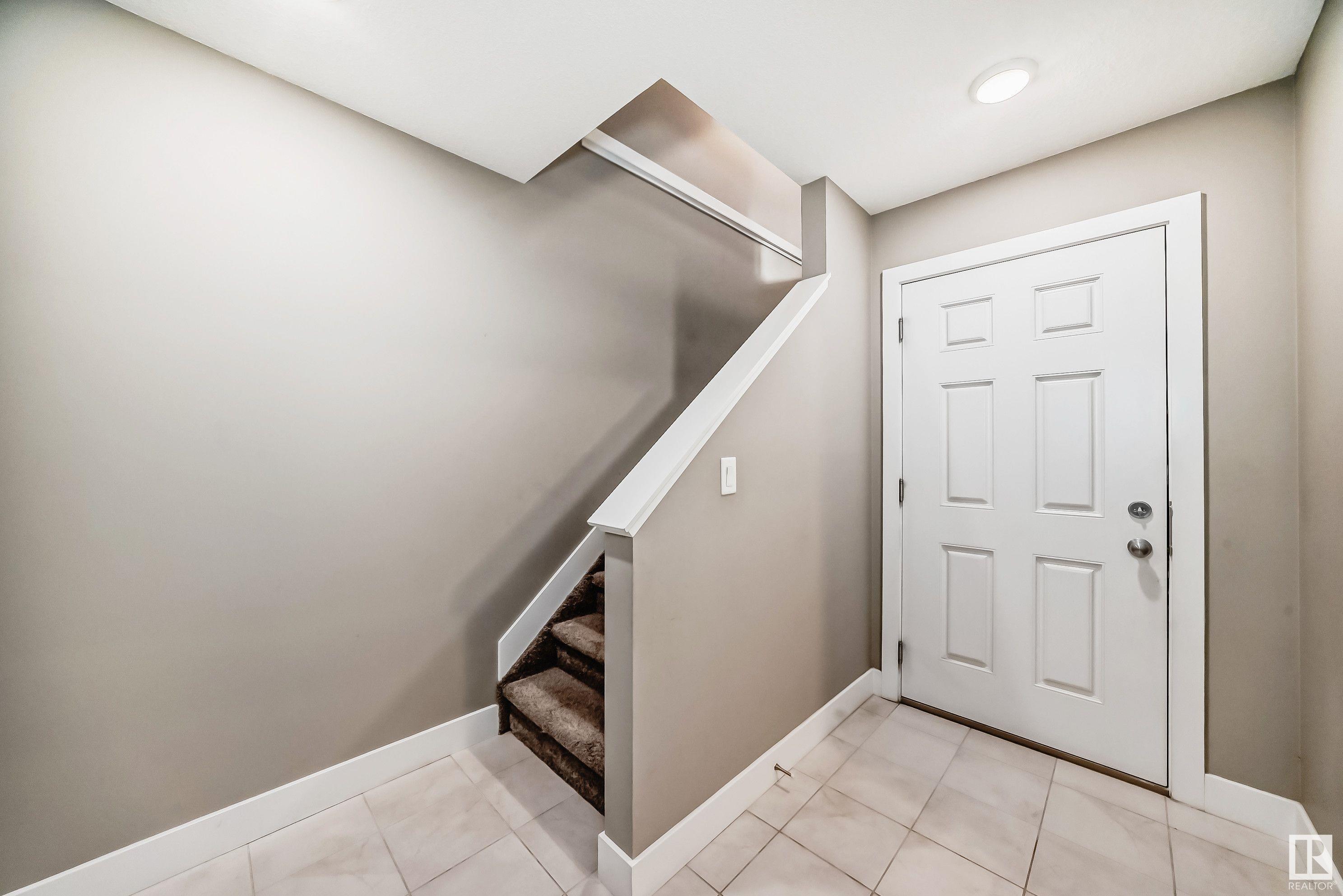      #26 1508 105 ST NW NW , Edmonton,  ,T6J 5R8 ;  Listing Number: MLS E4419565