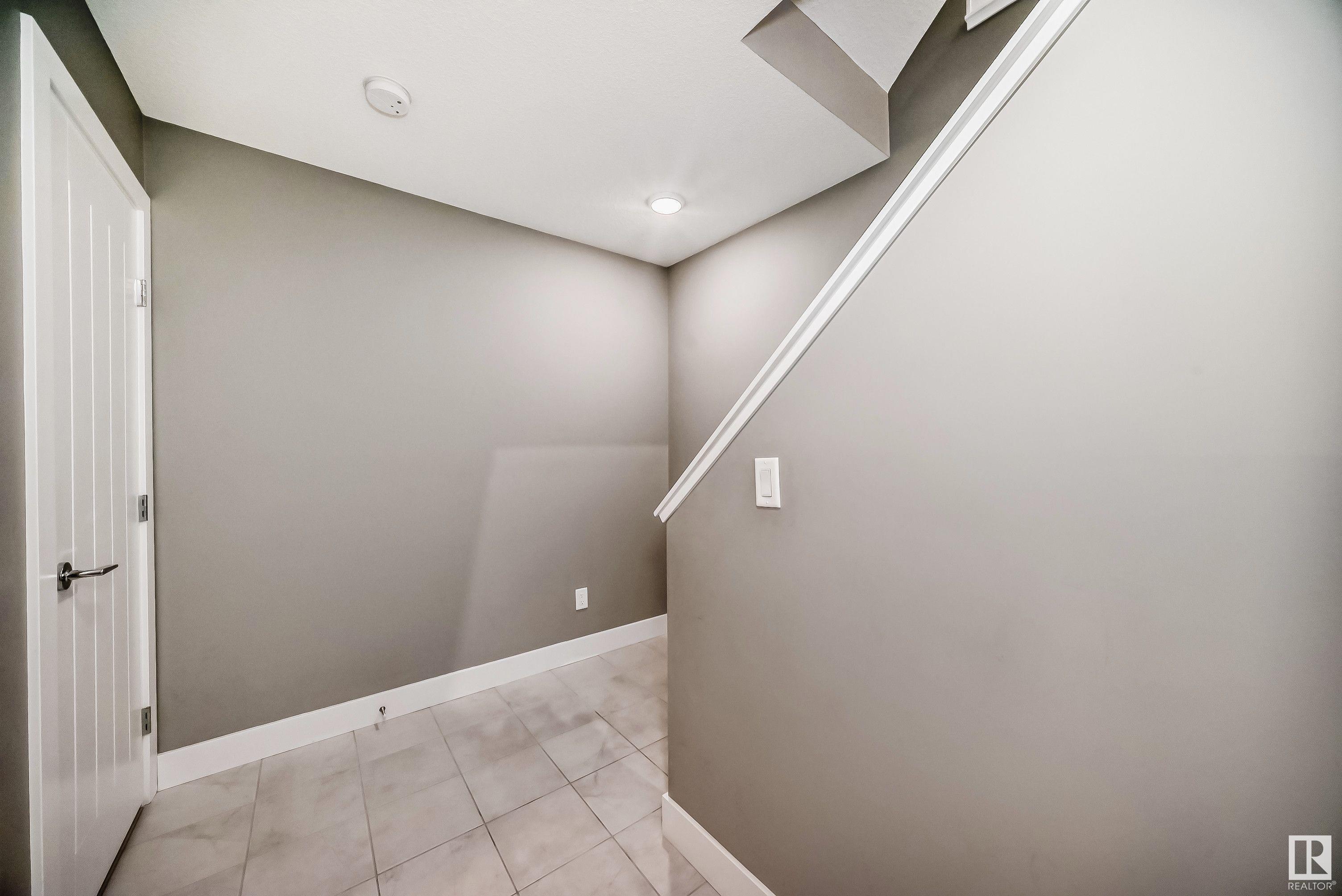      #26 1508 105 ST NW NW , Edmonton,  ,T6J 5R8 ;  Listing Number: MLS E4419565