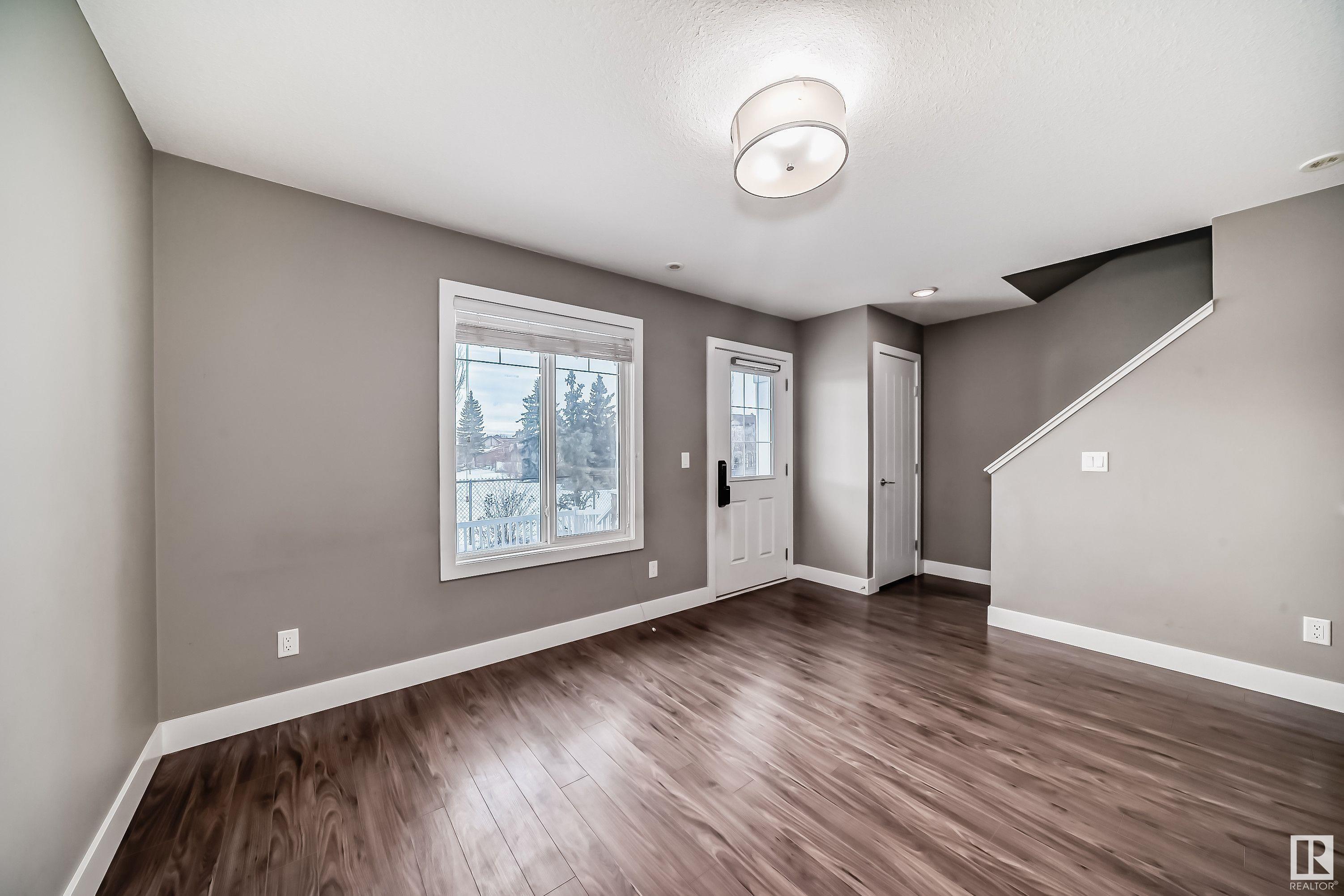      #26 1508 105 ST NW NW , Edmonton,  ,T6J 5R8 ;  Listing Number: MLS E4419565
