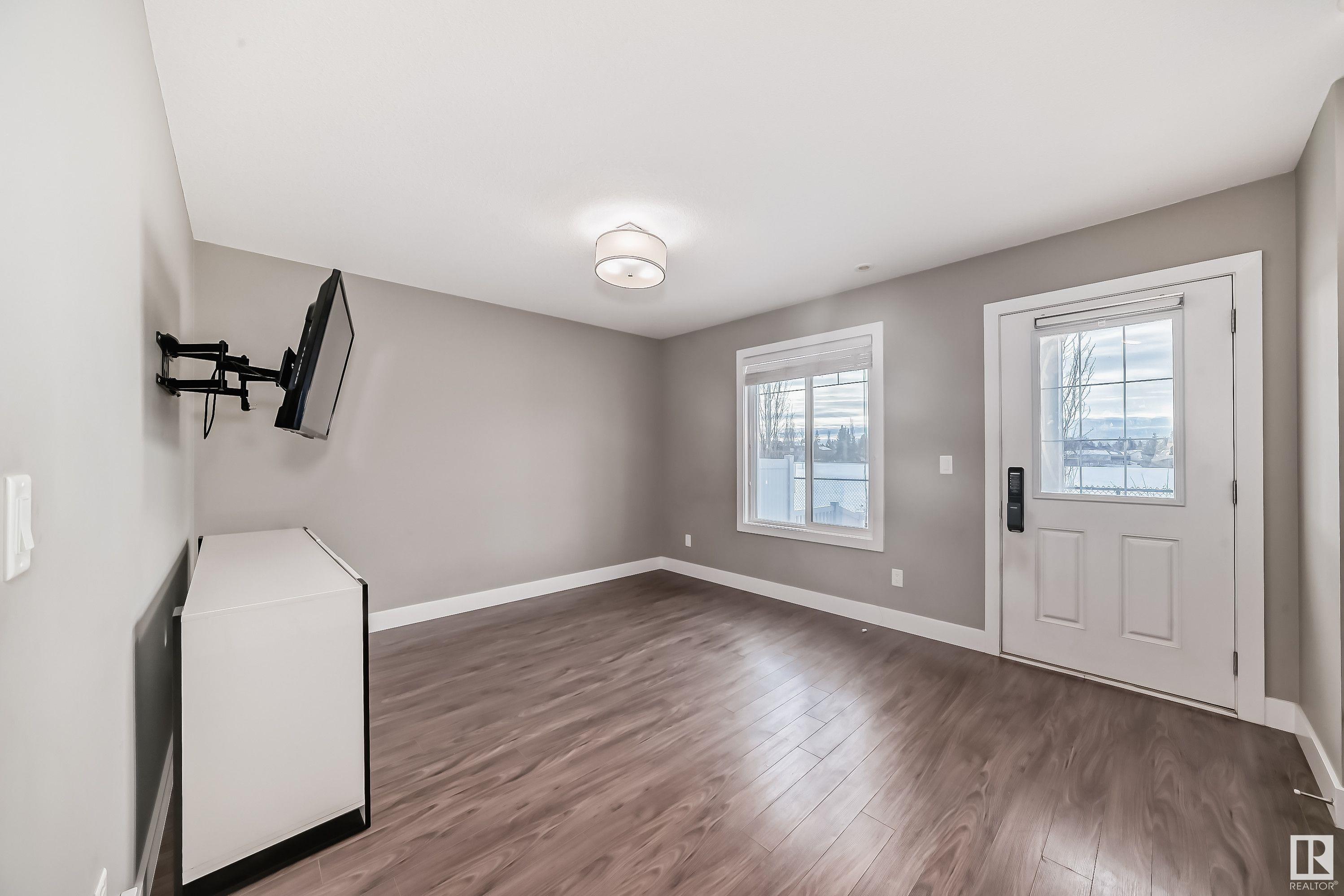      #26 1508 105 ST NW NW , Edmonton,  ,T6J 5R8 ;  Listing Number: MLS E4419565