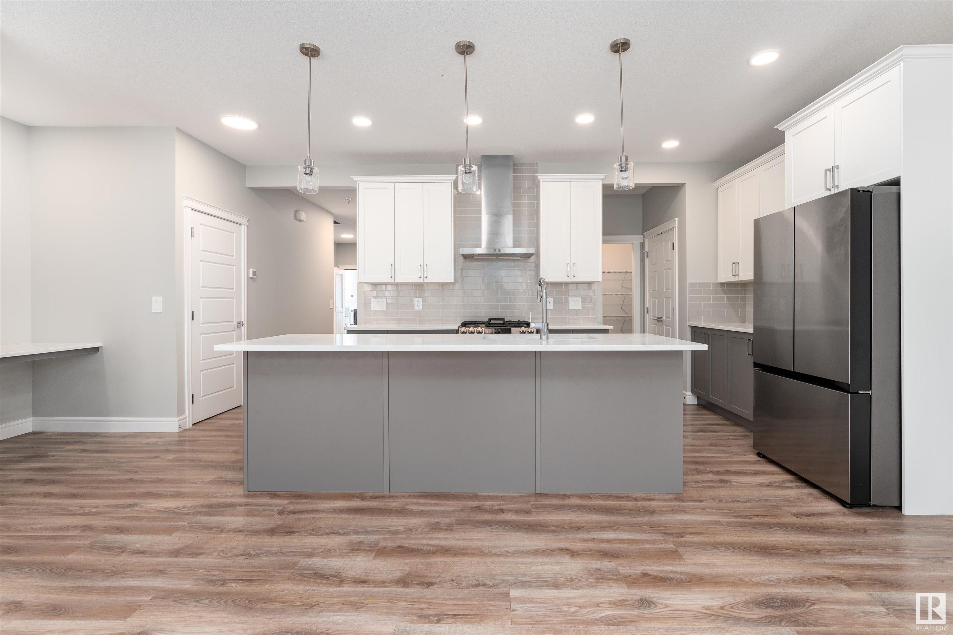      16720 30 AV SW , Edmonton,  ,T6W 5A3 ;  Listing Number: MLS E4419567