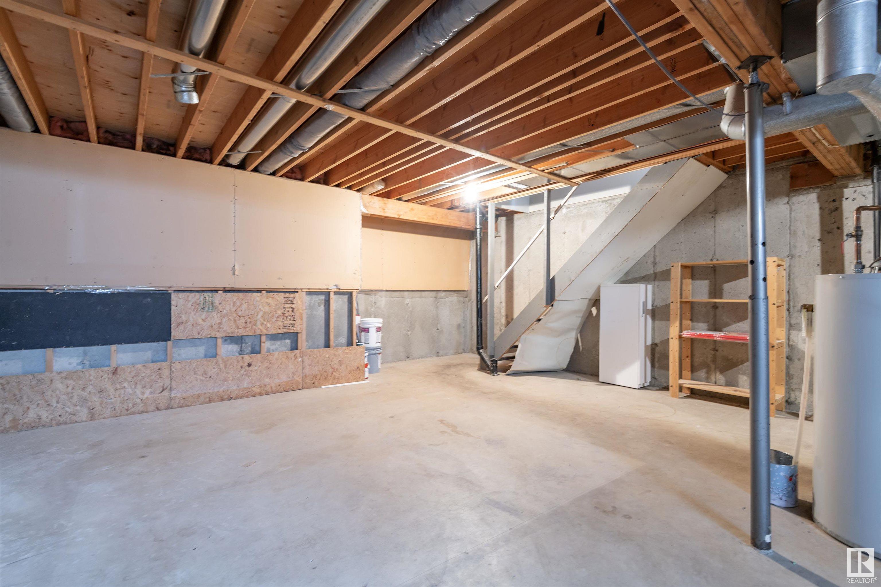      #5 1651 46 ST NW , Edmonton,  ,T6L 5A2 ;  Listing Number: MLS E4419573