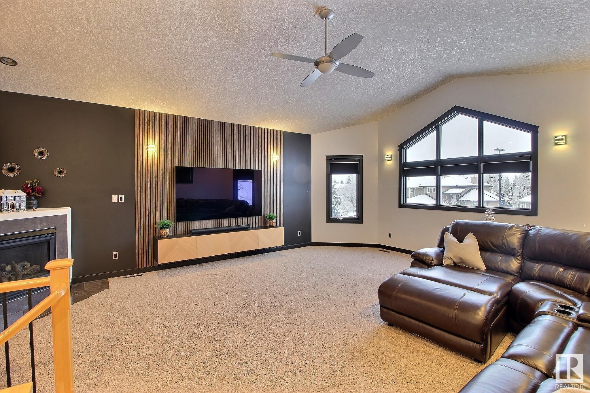      4 LINKSVIEW CO , Spruce Grove,  ,T7X 4L6 ;  Listing Number: MLS E4419574