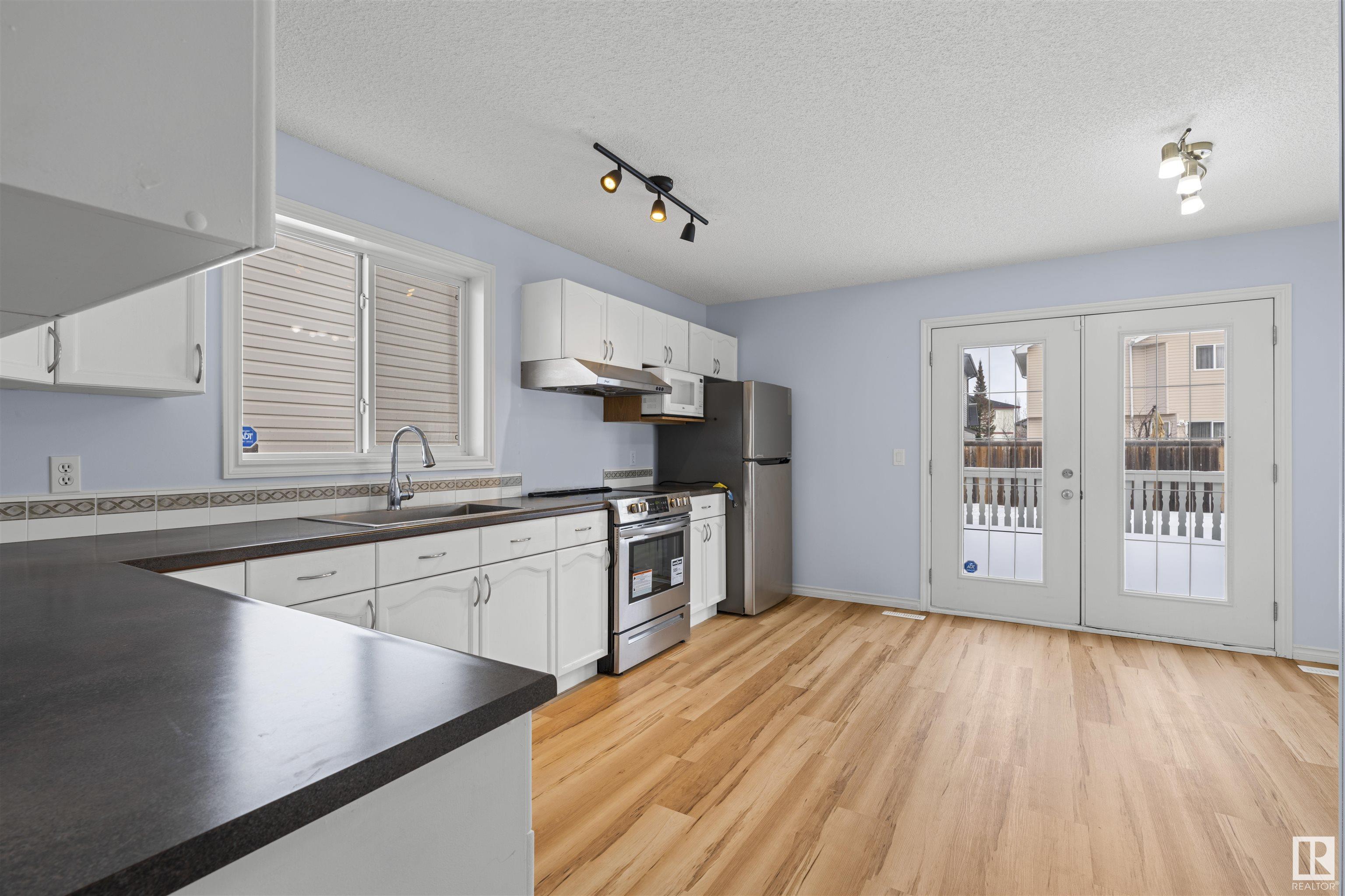      13516 141 AV NW , Edmonton,  ,T6V 1W7 ;  Listing Number: MLS E4419576
