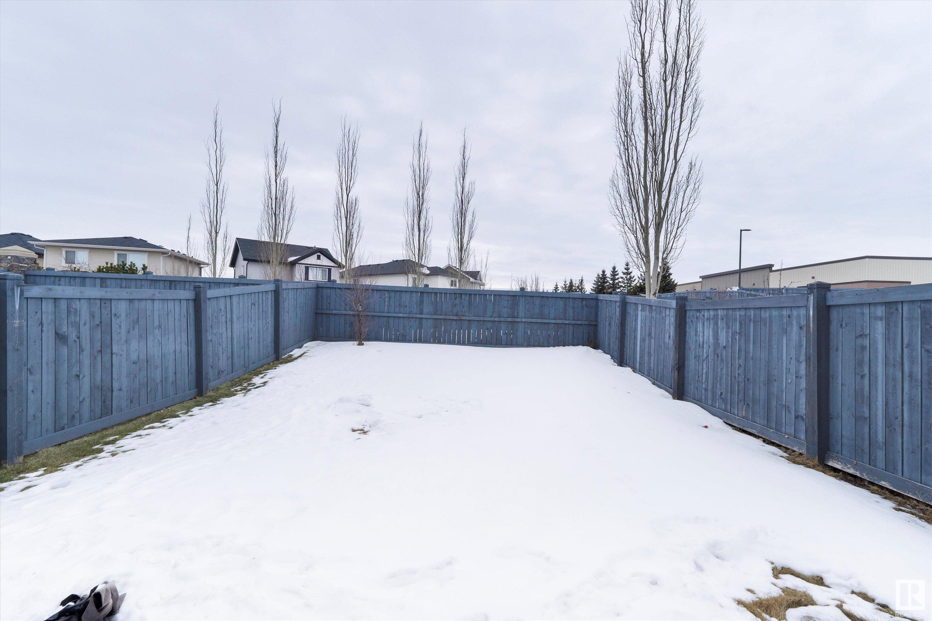     3933 GALLINGER LO NW , Edmonton,  ,T5T 4G5 ;  Listing Number: MLS E4419577