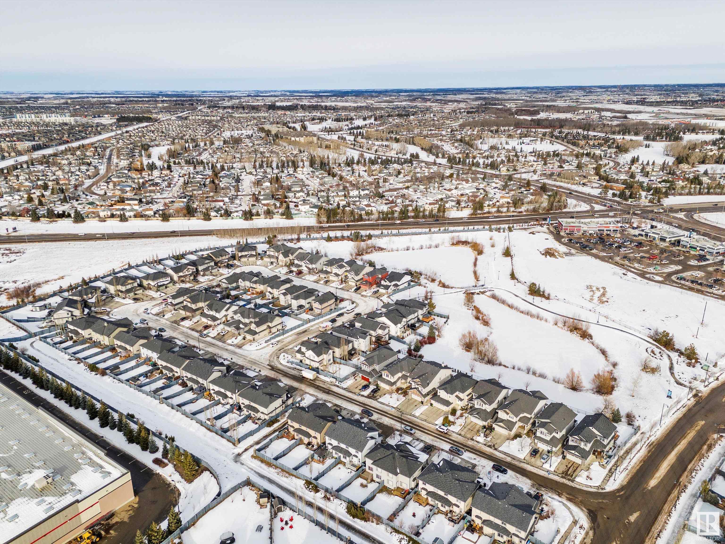      3933 GALLINGER LO NW , Edmonton,  ,T5T 4G5 ;  Listing Number: MLS E4419577