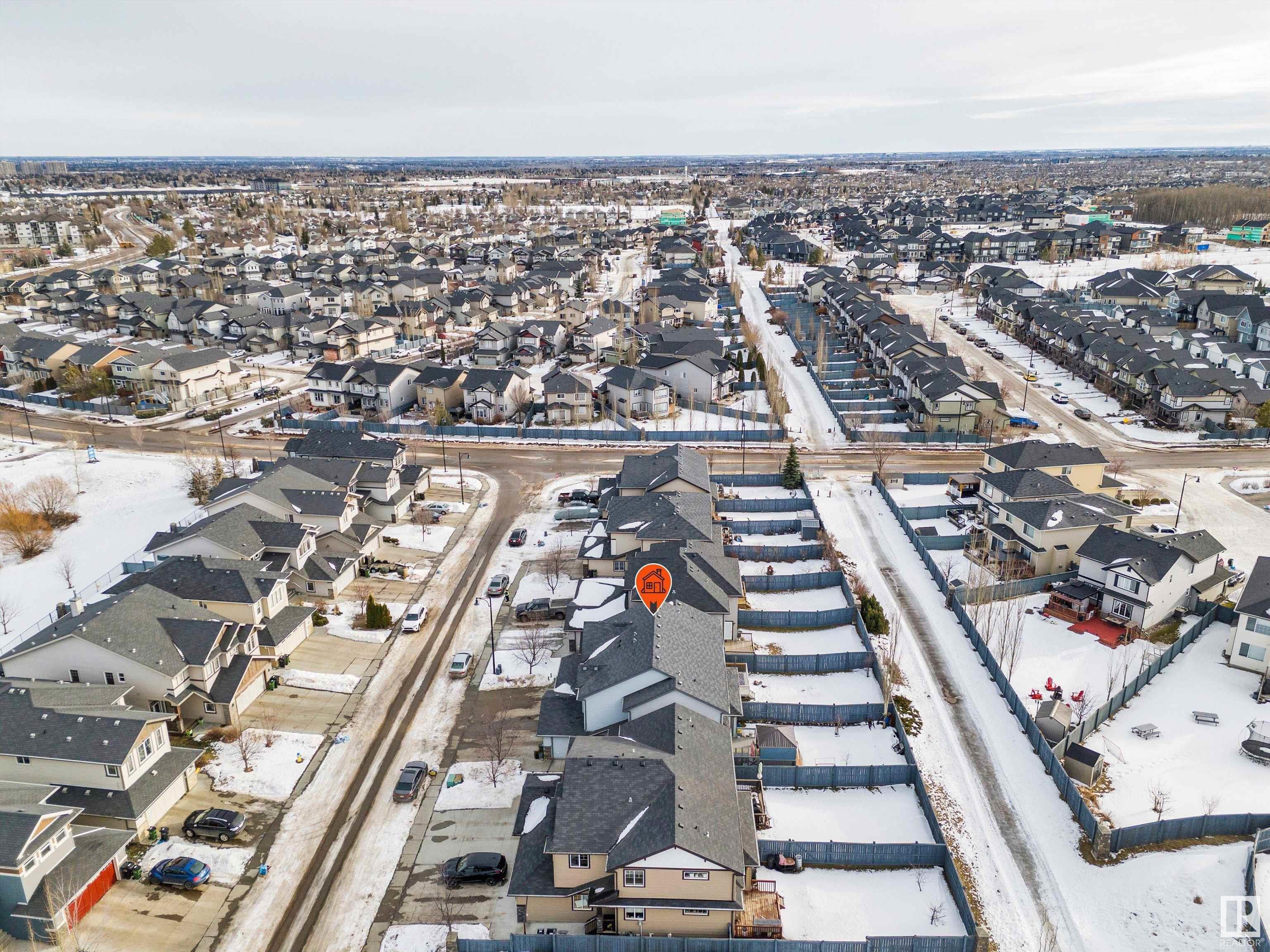      3933 GALLINGER LO NW , Edmonton,  ,T5T 4G5 ;  Listing Number: MLS E4419577