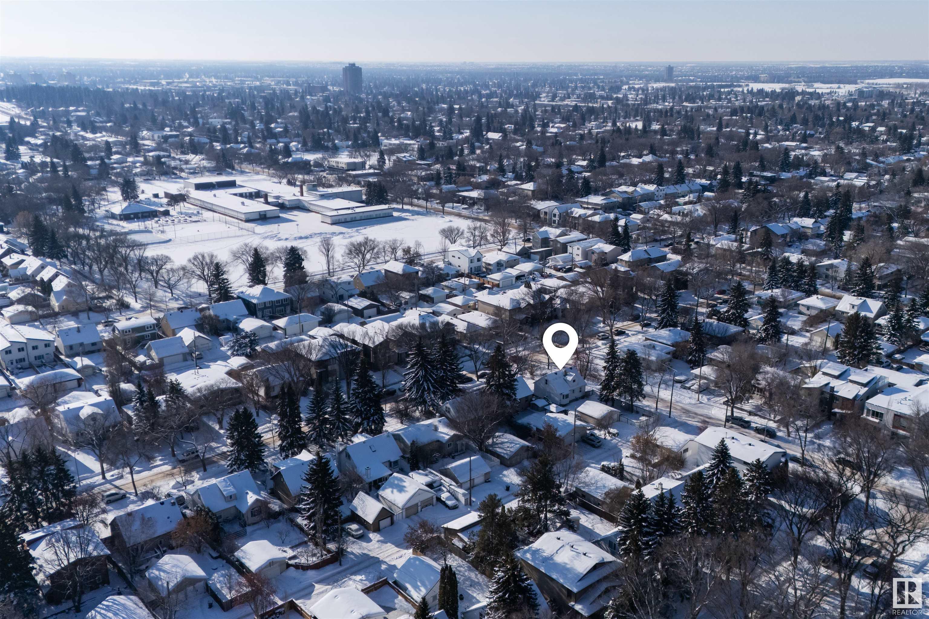      10536 67 AV NW , Edmonton,  ,T6H 1Z5 ;  Listing Number: MLS E4419588