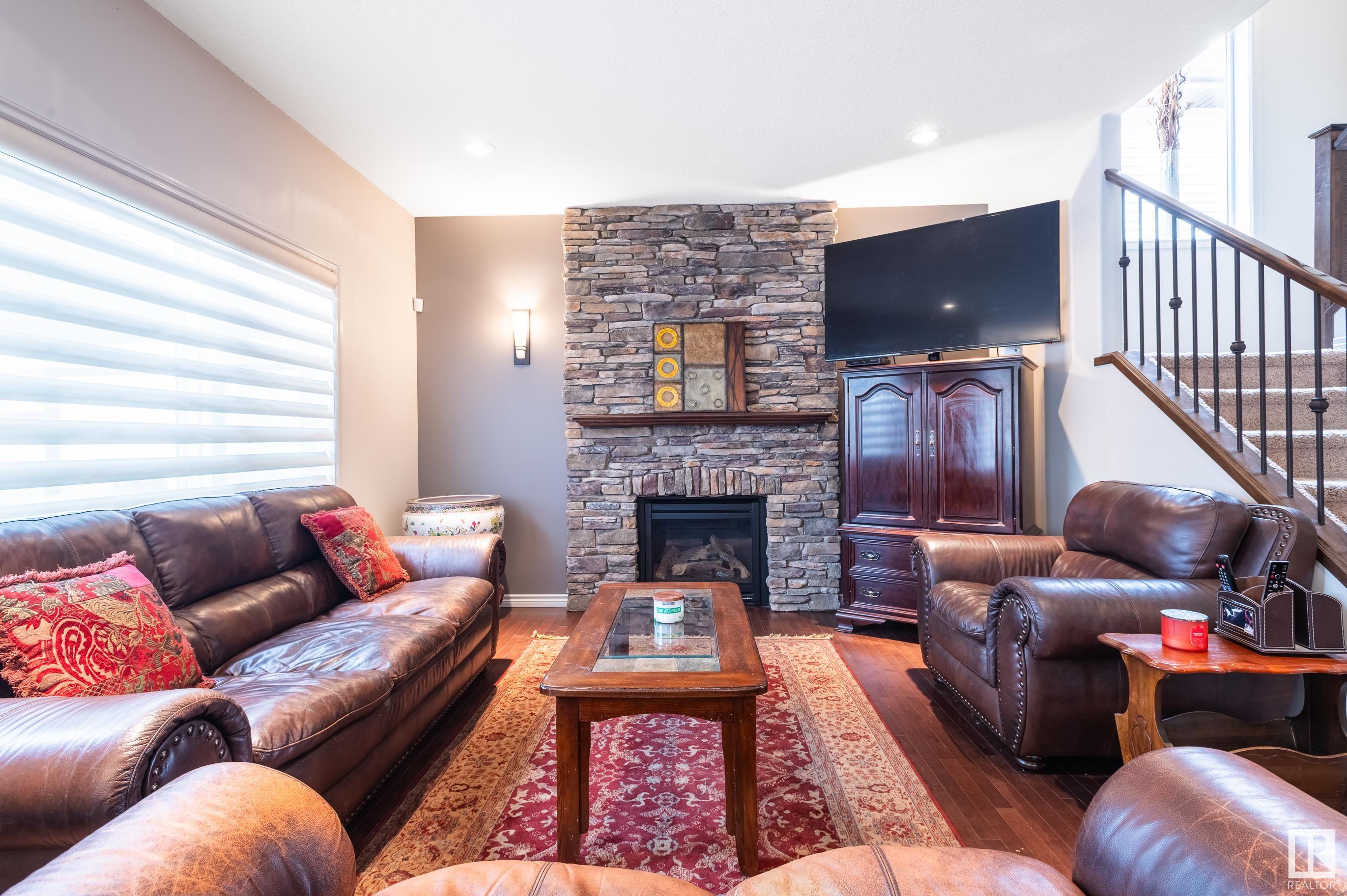      20623 57 AV NW , Edmonton,  ,T6M 0B5 ;  Listing Number: MLS E4419593