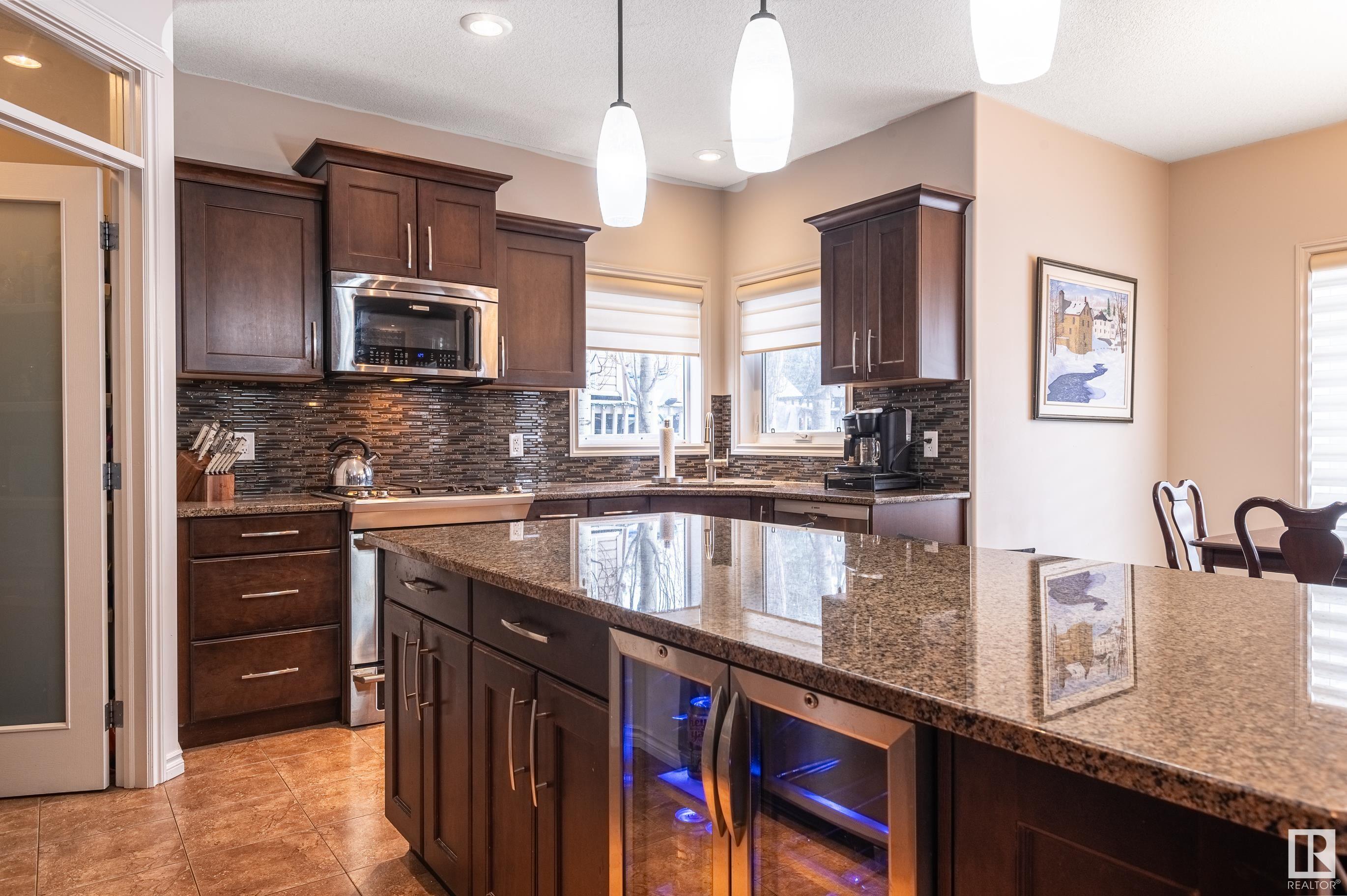      20623 57 AV NW , Edmonton,  ,T6M 0B5 ;  Listing Number: MLS E4419593