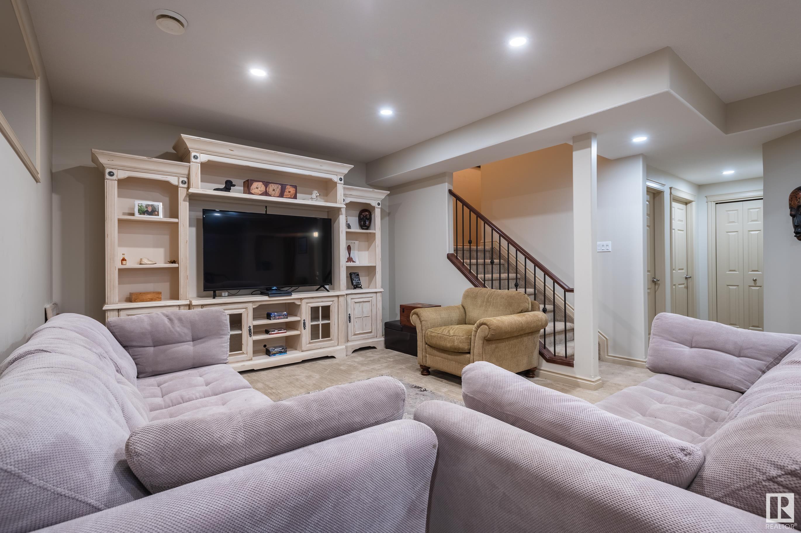     20623 57 AV NW , Edmonton,  ,T6M 0B5 ;  Listing Number: MLS E4419593
