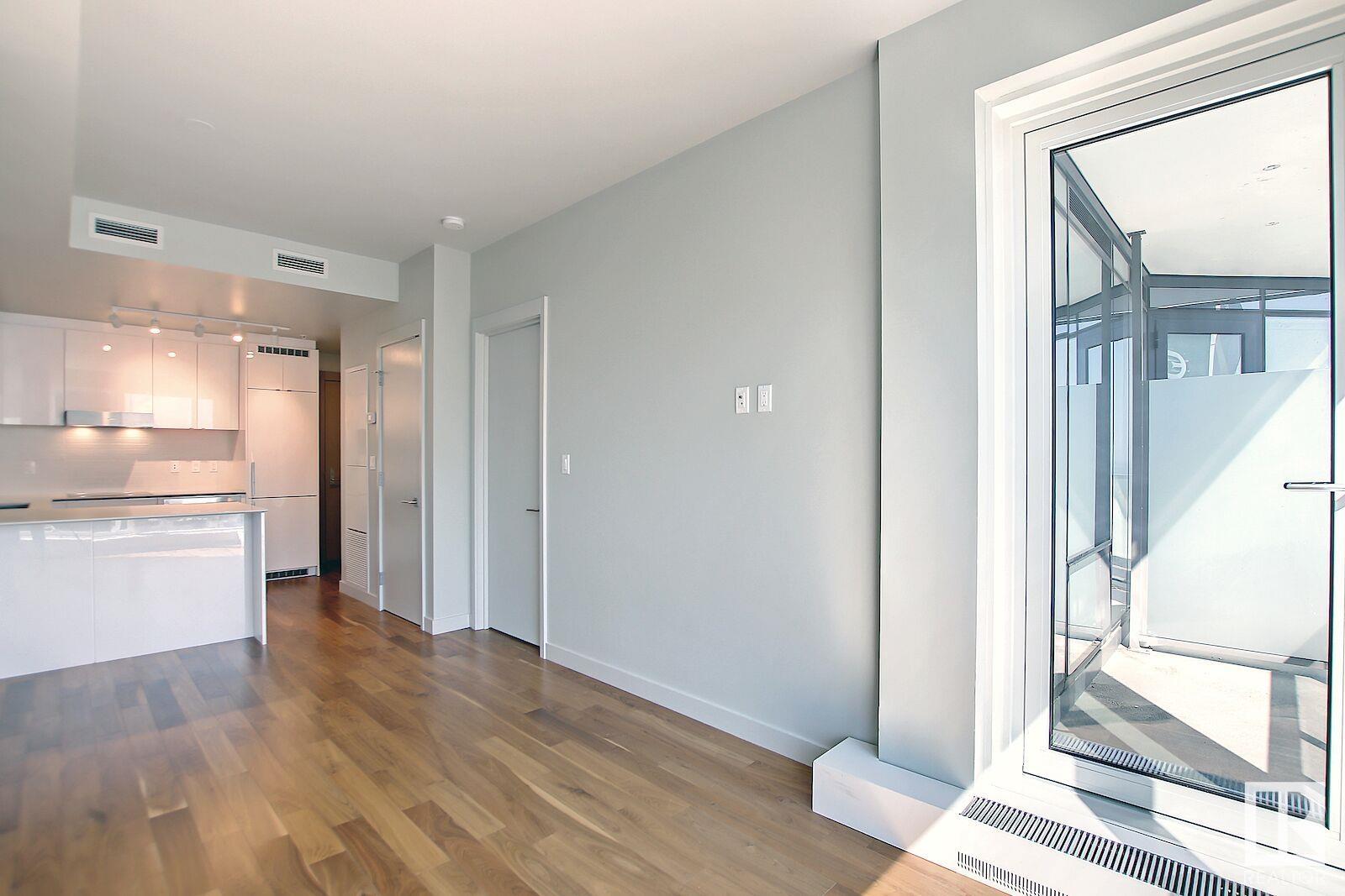      #3205 10360 102 ST NW , Edmonton,  ,T5J 4Y8 ;  Listing Number: MLS E4419594