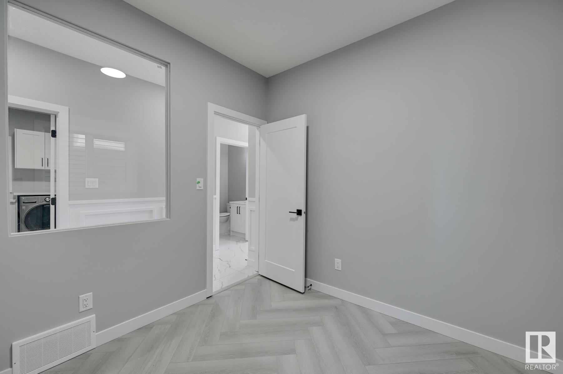     1379 SISKIN WD NW , Edmonton,  ,T5S 0R3 ;  Listing Number: MLS E4419595