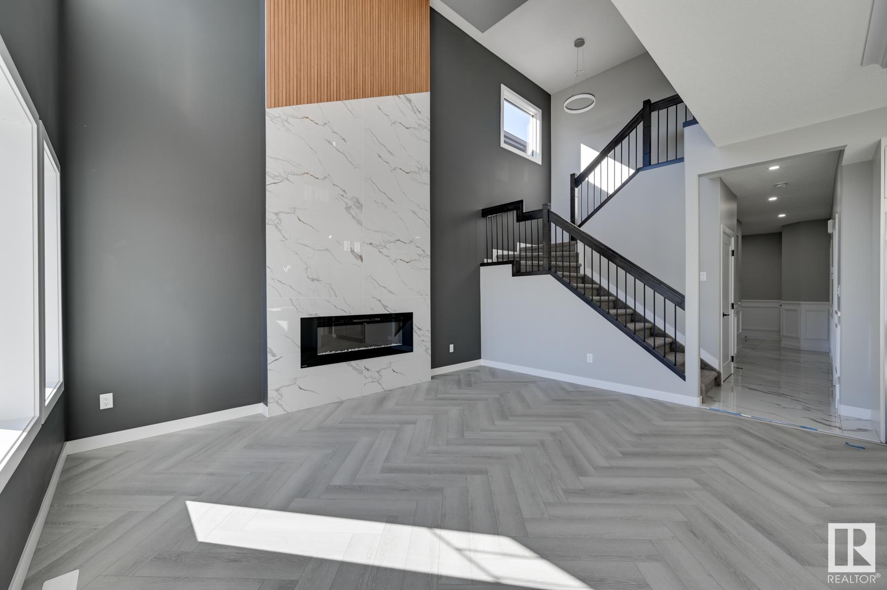      1379 SISKIN WD NW , Edmonton,  ,T5S 0R3 ;  Listing Number: MLS E4419595