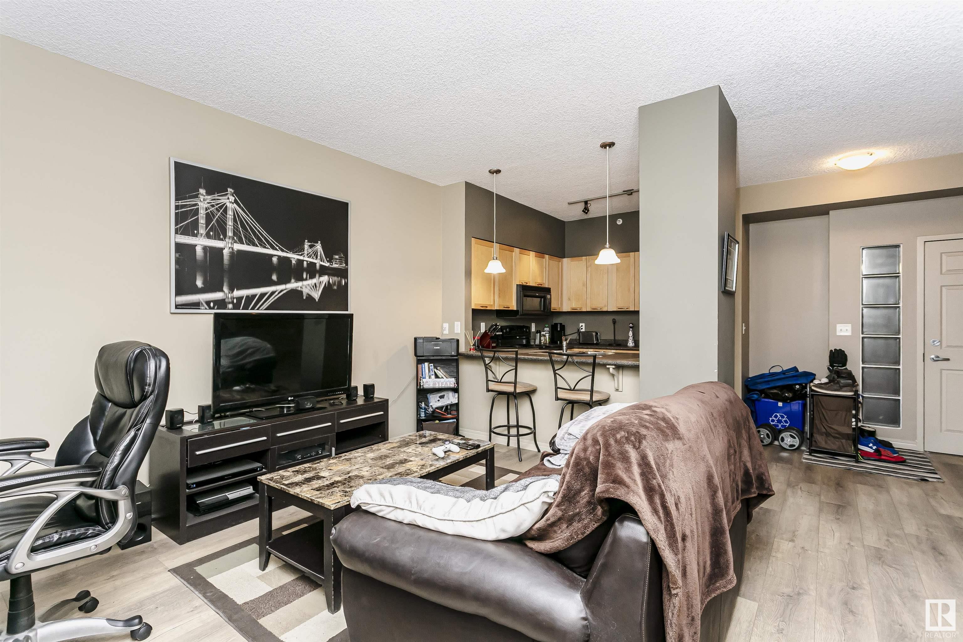      #2-414 4245 139 AV NW , Edmonton,  ,T5Y 3E8 ;  Listing Number: MLS E4419597
