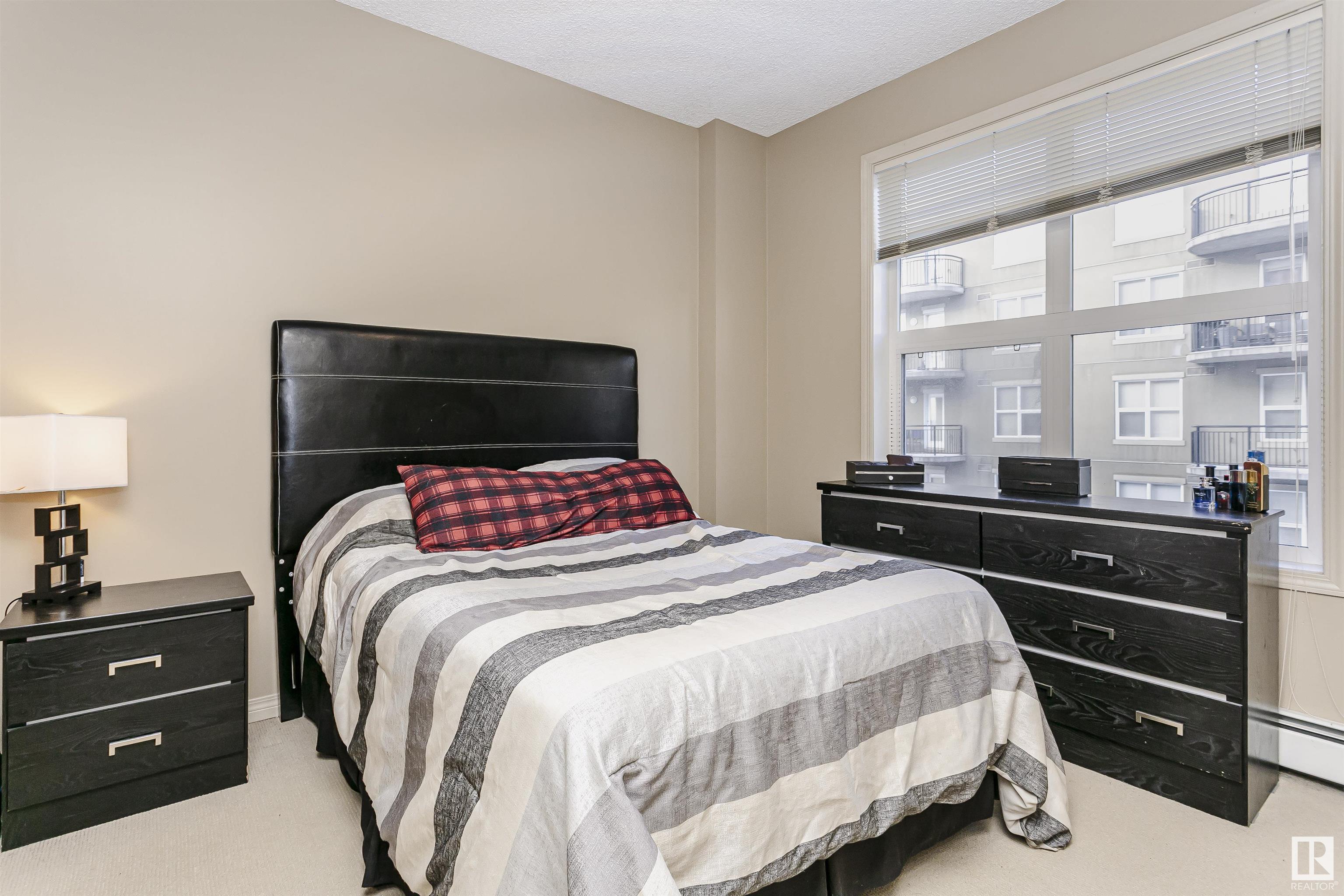      #2-414 4245 139 AV NW , Edmonton,  ,T5Y 3E8 ;  Listing Number: MLS E4419597