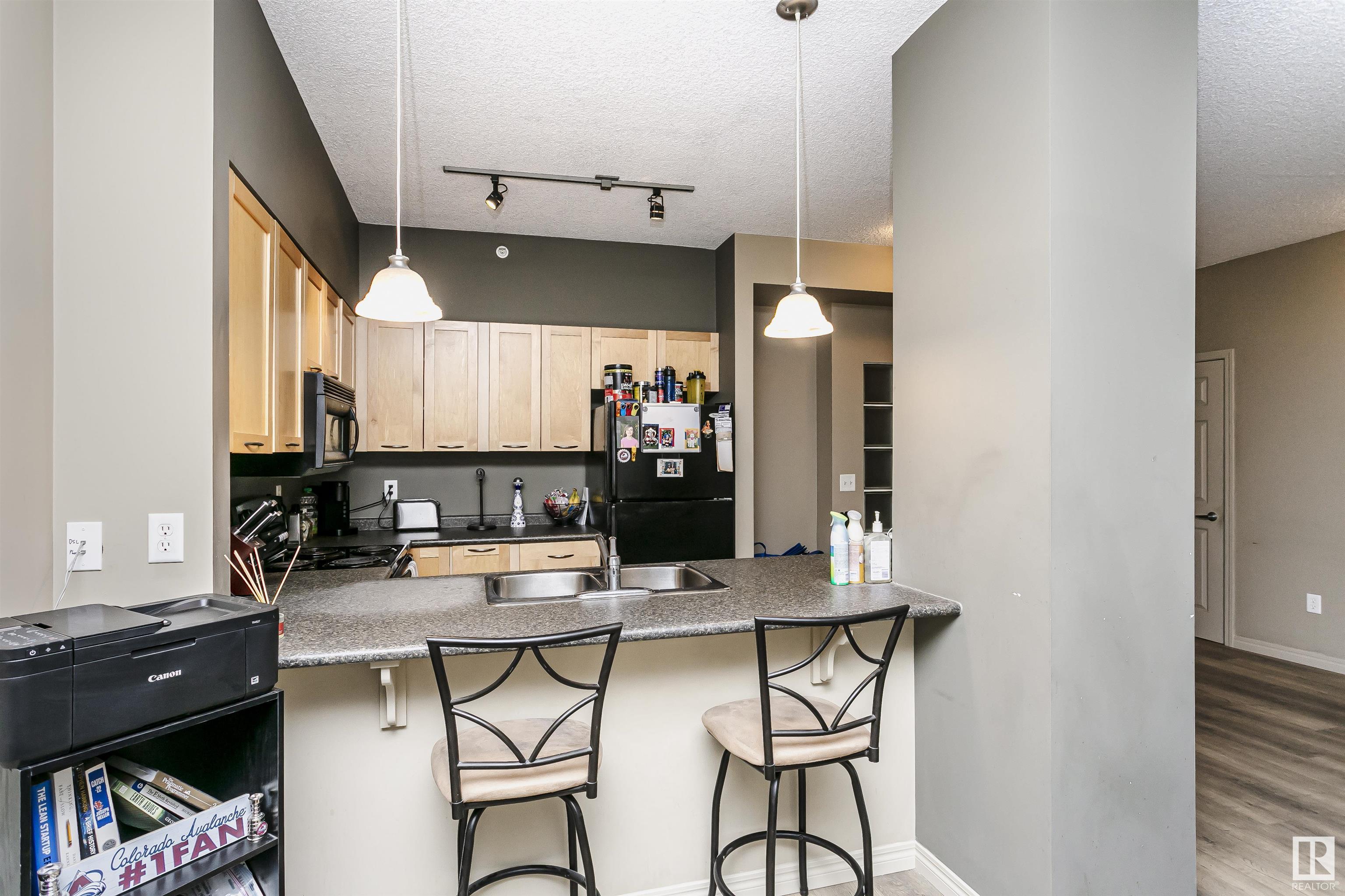      #2-414 4245 139 AV NW , Edmonton,  ,T5Y 3E8 ;  Listing Number: MLS E4419597