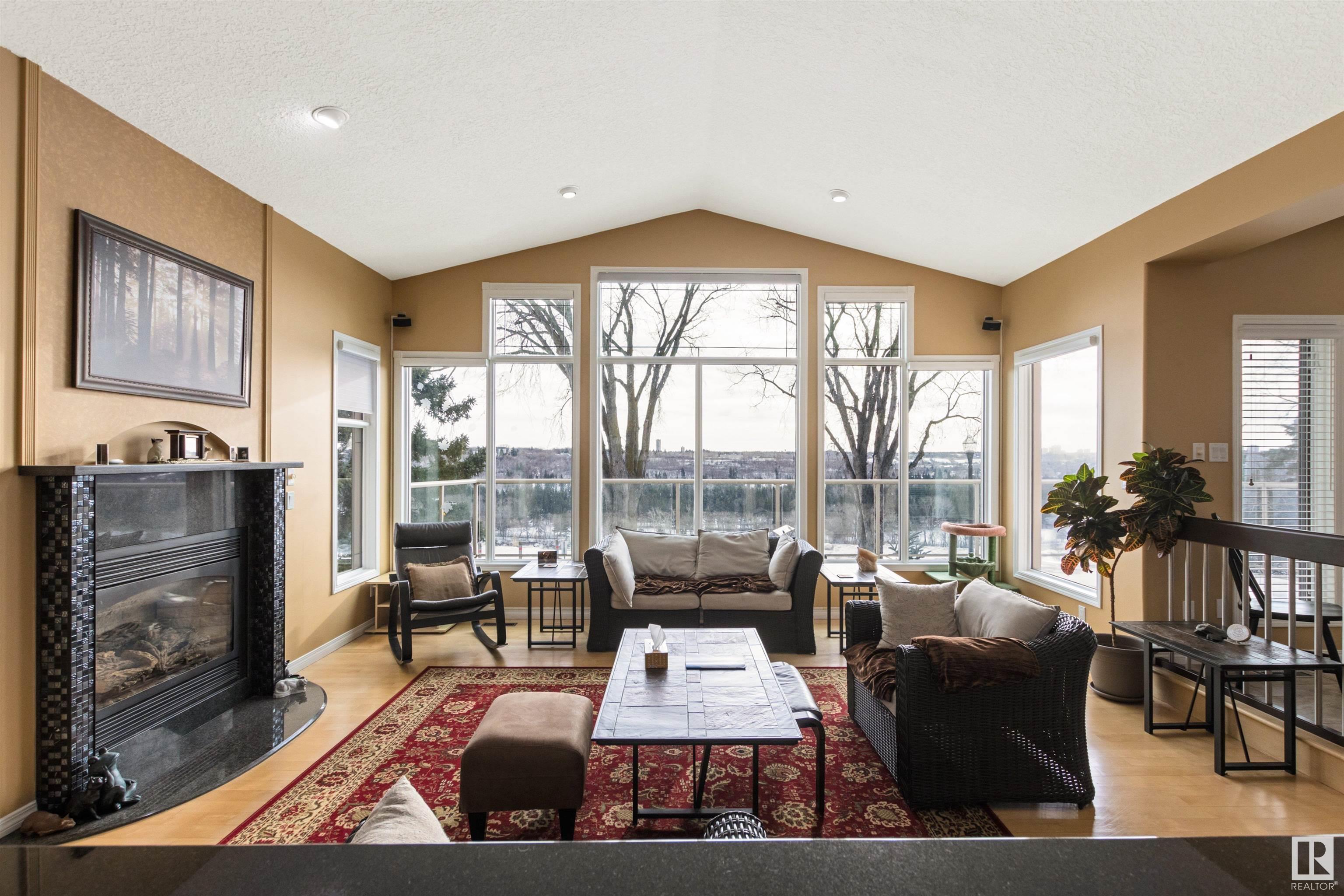      7702 JASPER AV NW , Edmonton,  ,T5H 3R8 ;  Listing Number: MLS E4419599