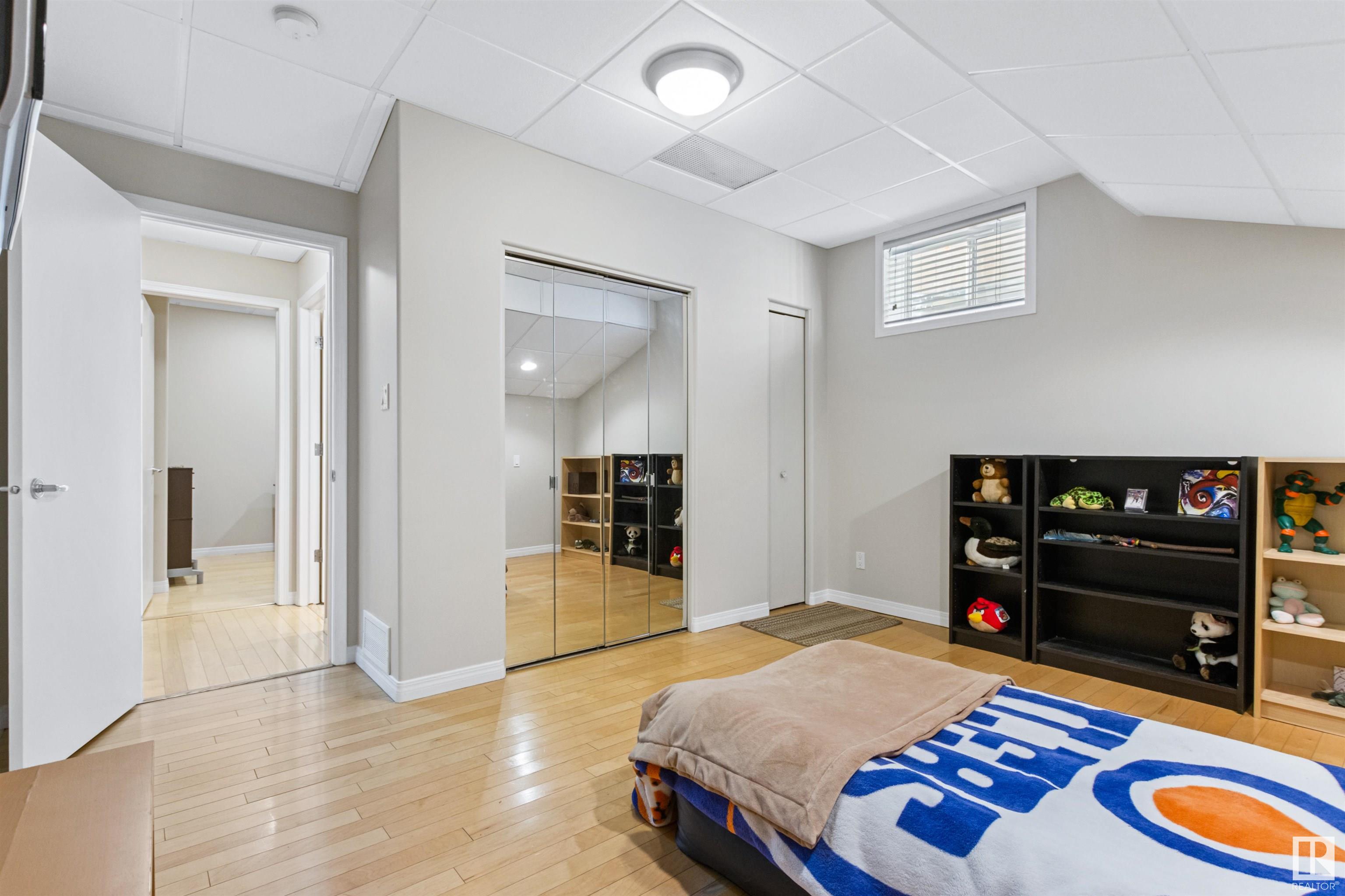      7702 JASPER AV NW , Edmonton,  ,T5H 3R8 ;  Listing Number: MLS E4419599