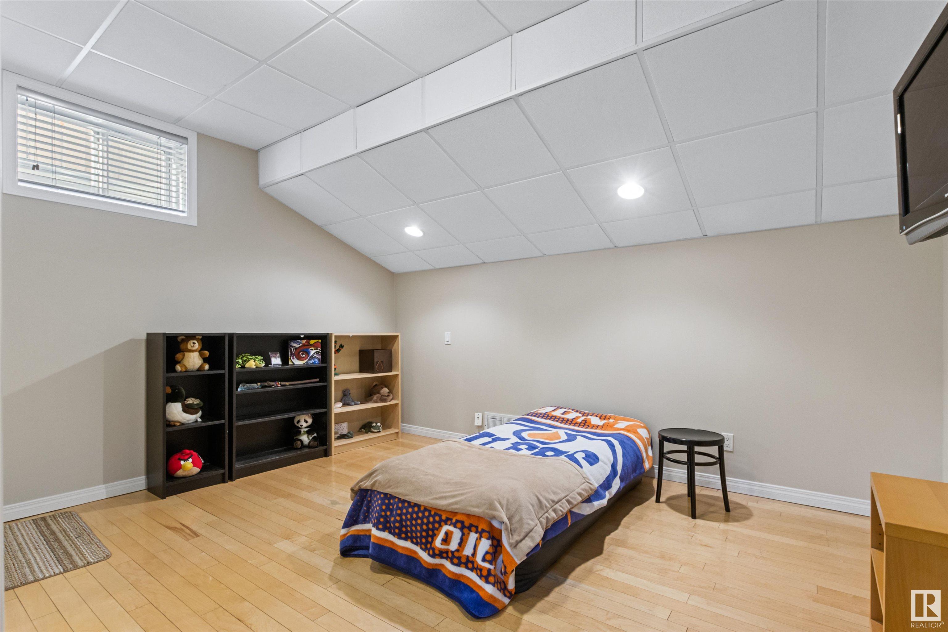      7702 JASPER AV NW , Edmonton,  ,T5H 3R8 ;  Listing Number: MLS E4419599