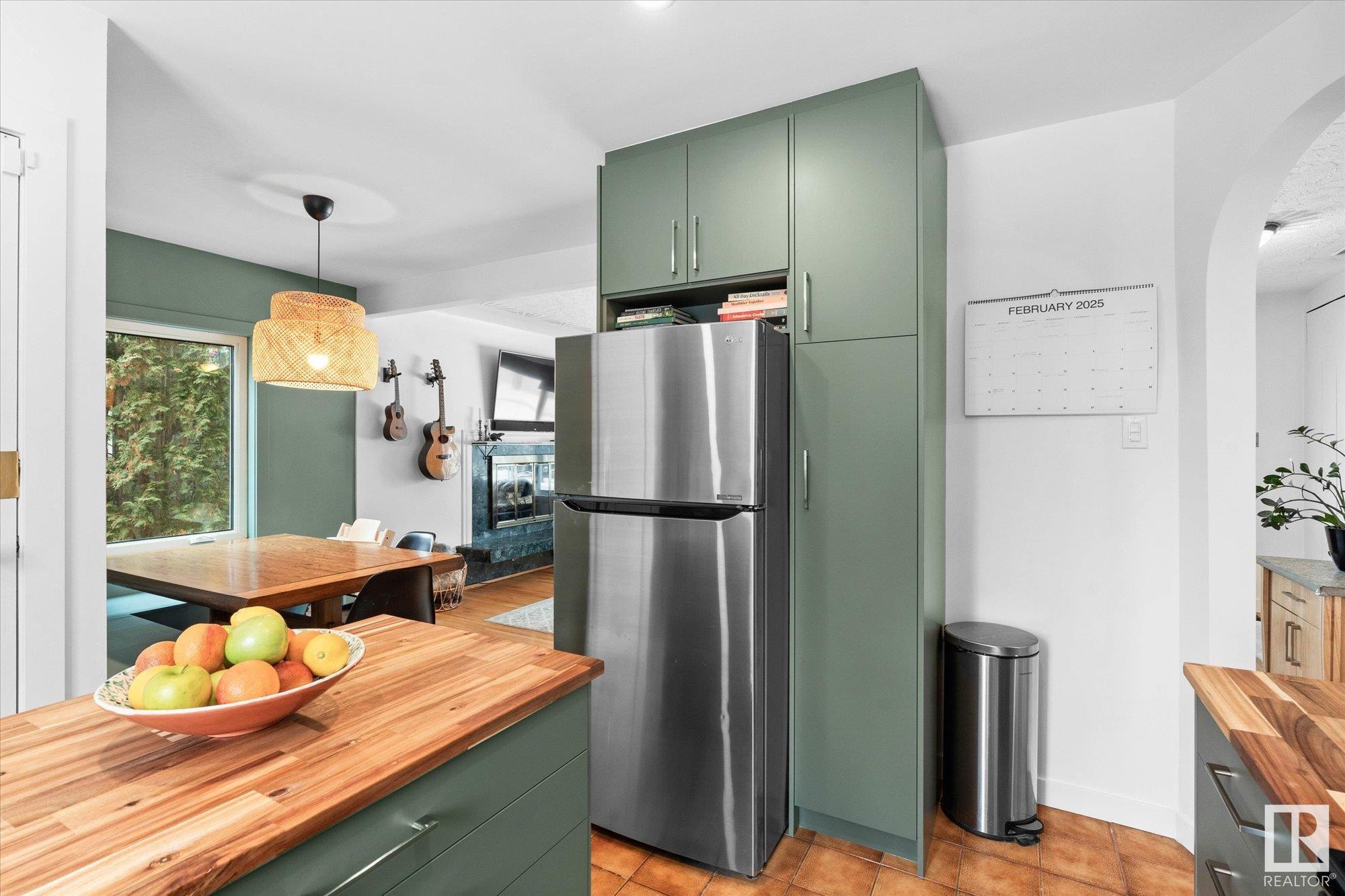      11931 128 ST NW , Edmonton,  ,T5L 1C2 ;  Listing Number: MLS E4419606