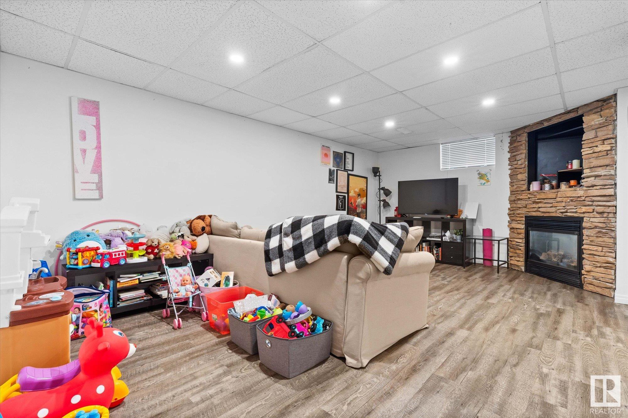      11931 128 ST NW , Edmonton,  ,T5L 1C2 ;  Listing Number: MLS E4419606