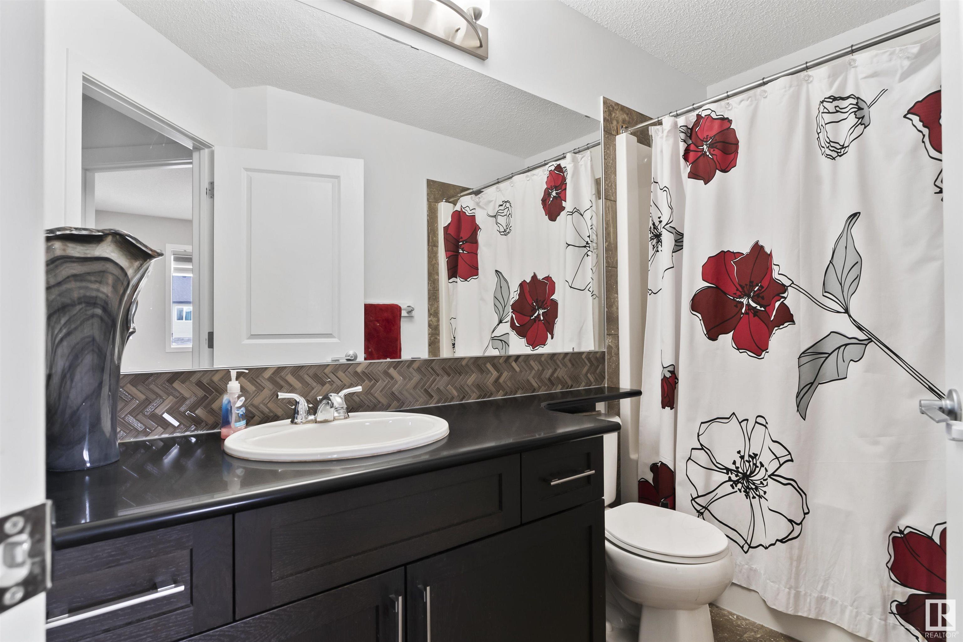      2031 52 ST SW SW , Edmonton,  ,T6X 1Z7 ;  Listing Number: MLS E4419622