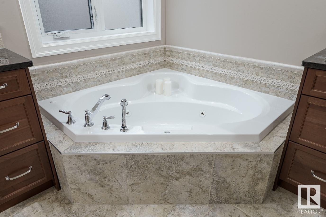      1196 ADAMSON DR SW , Edmonton,  ,T6W 0V4 ;  Listing Number: MLS E4419625