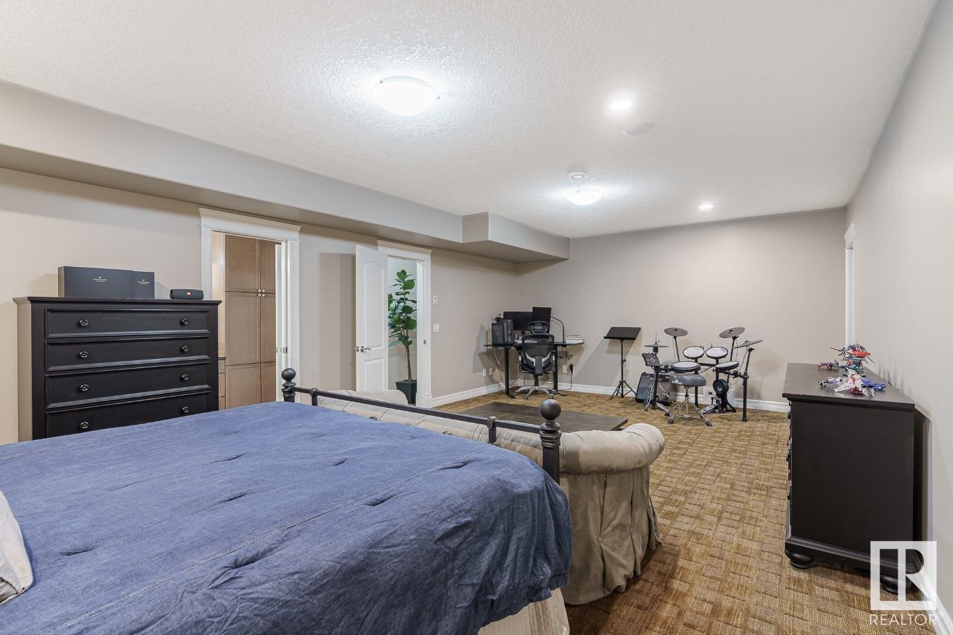      1196 ADAMSON DR SW , Edmonton,  ,T6W 0V4 ;  Listing Number: MLS E4419625