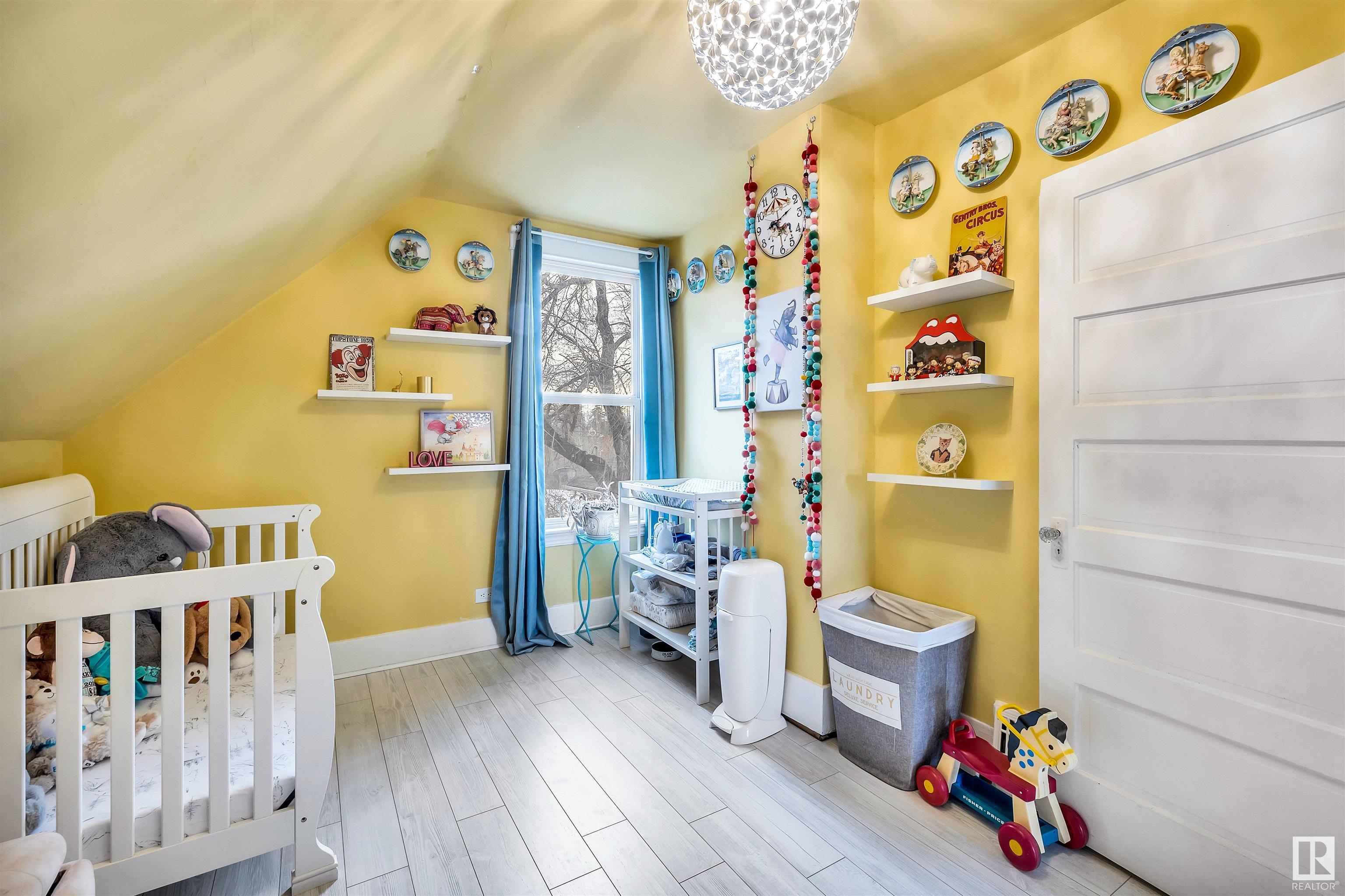      7913 112S AV NW , Edmonton,  ,T5B 0E7 ;  Listing Number: MLS E4419628