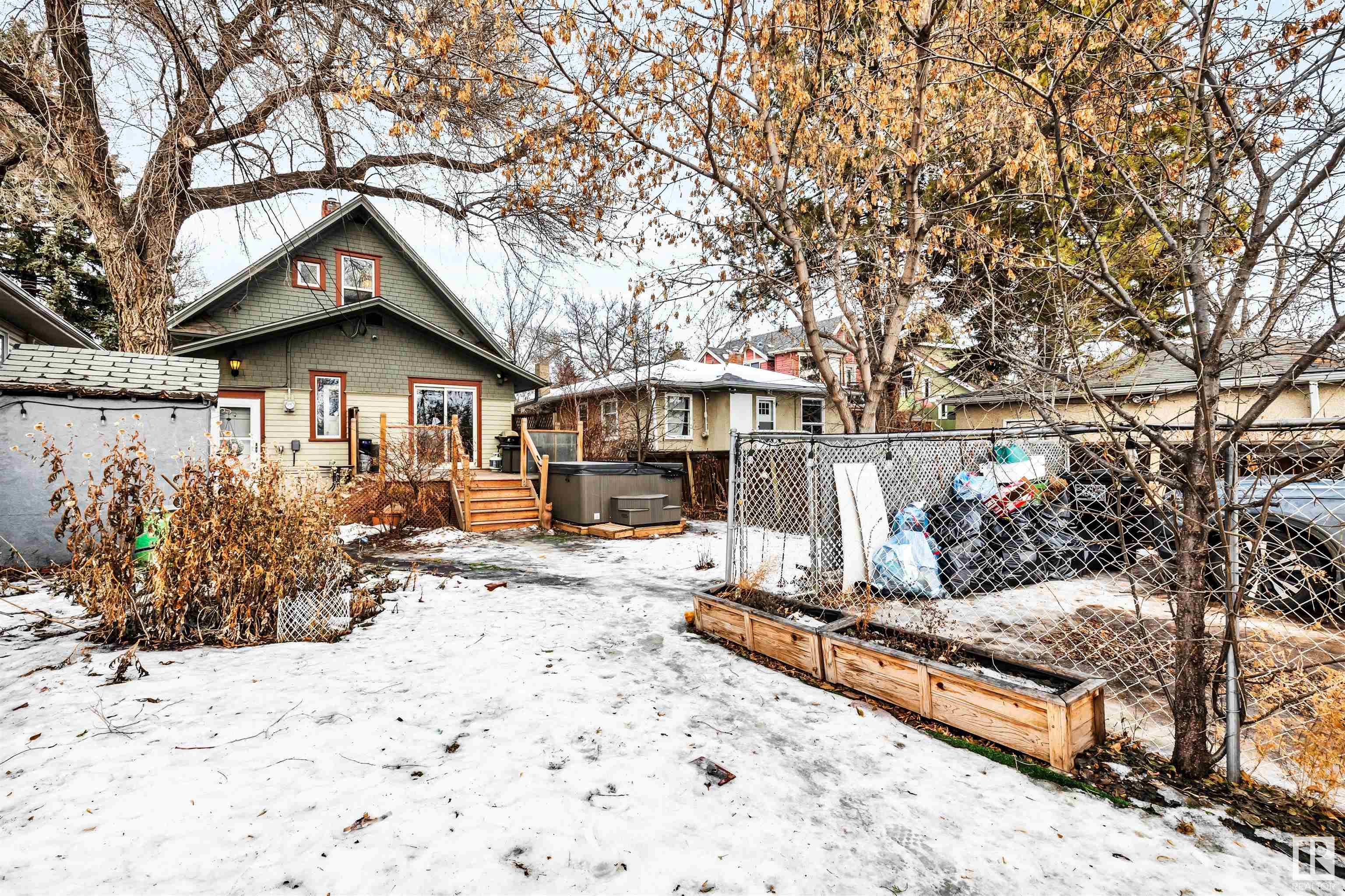      7913 112S AV NW , Edmonton,  ,T5B 0E7 ;  Listing Number: MLS E4419628